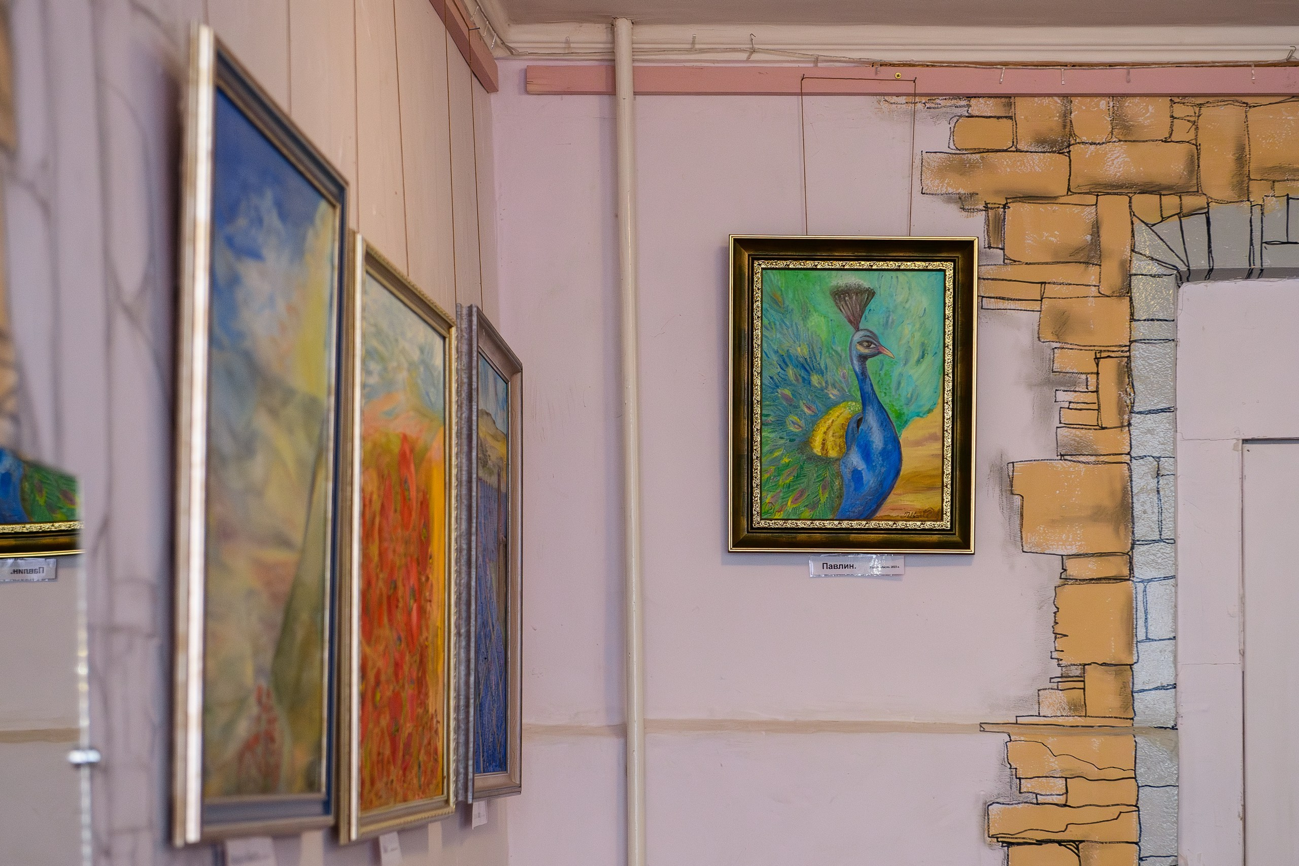 Выставка «Влюбленная в мир». Художница Татьяна Иванова-Гуляева. Фотограф Валерия Голубева (Миронова)