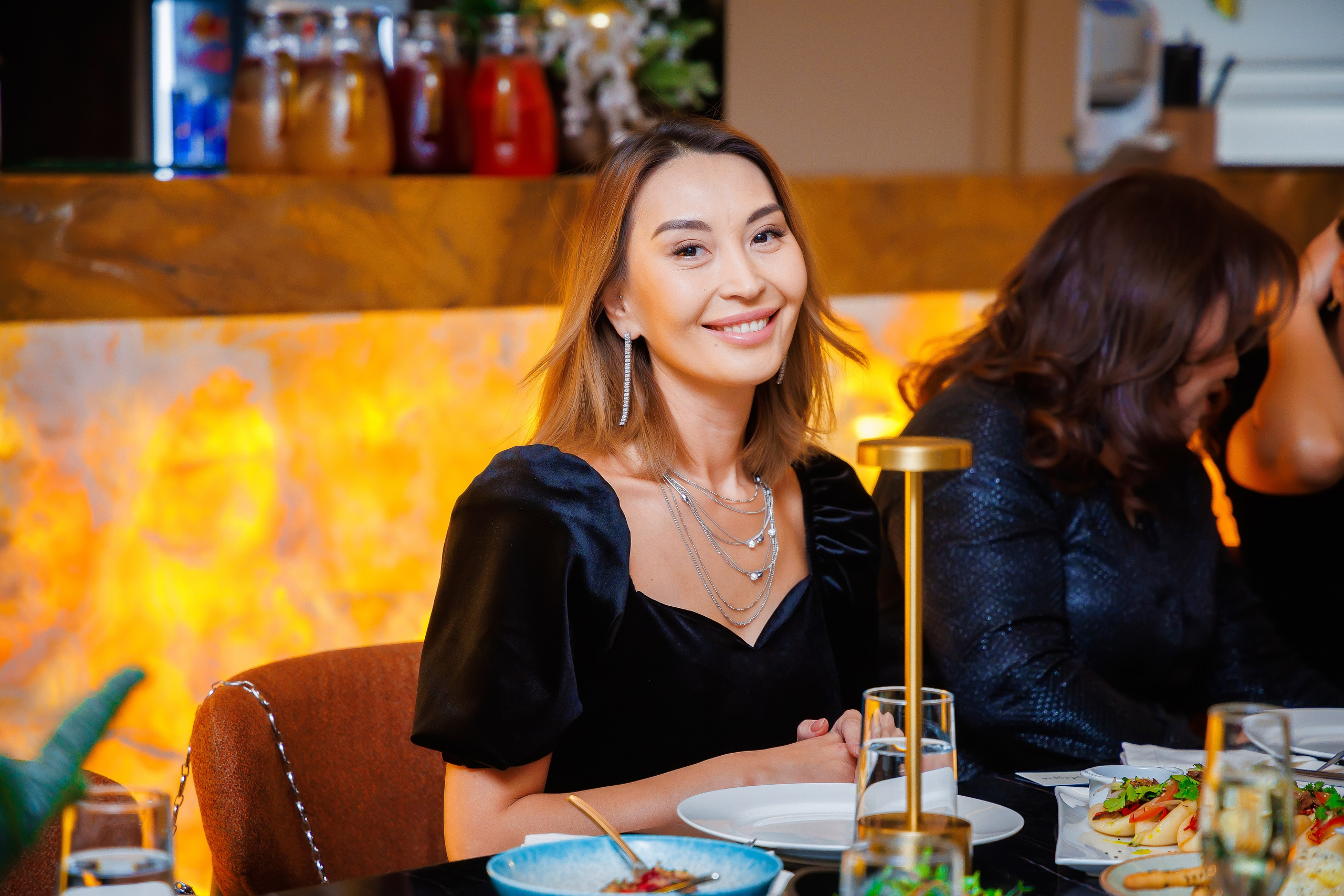 Мероприятие в заведении. Семейный и Свадебный фотограф в Астане Александр Астапов