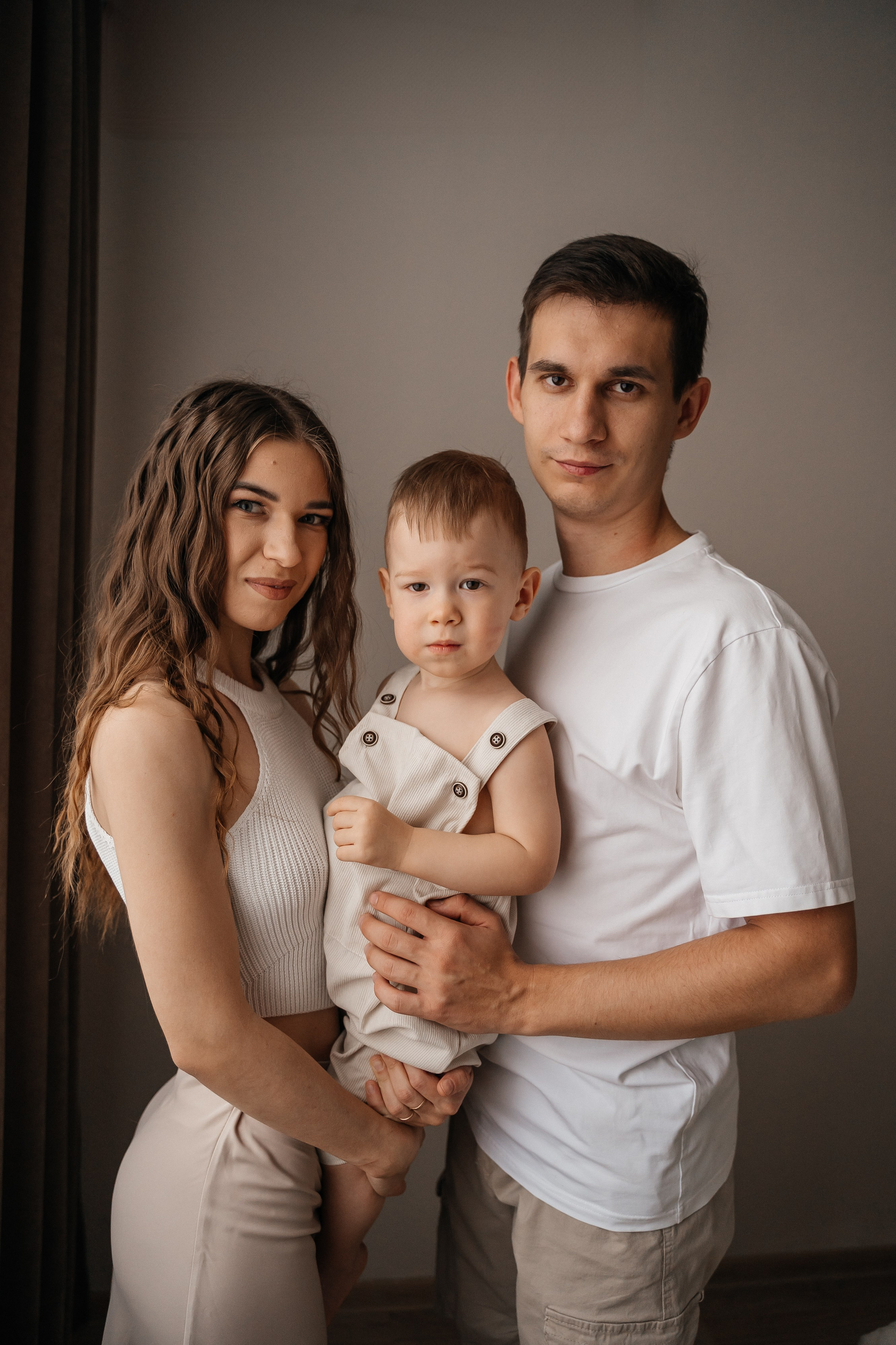 Вадим, Юля и Мирон. Волик Мария