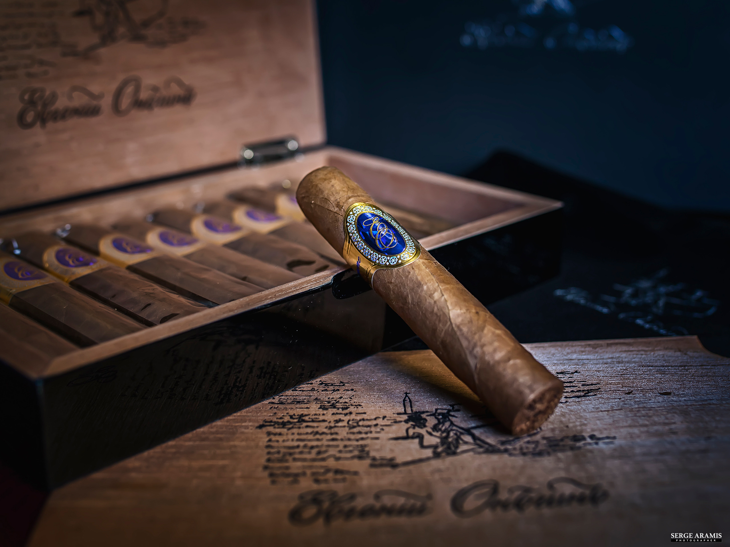 Cigar Portrait. Создание чувственного портрета от Serge Aramis