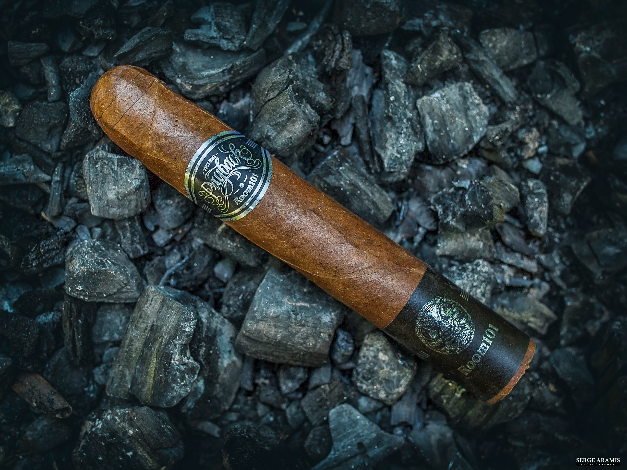 Cigar Portrait. Создание чувственного портрета от Serge Aramis