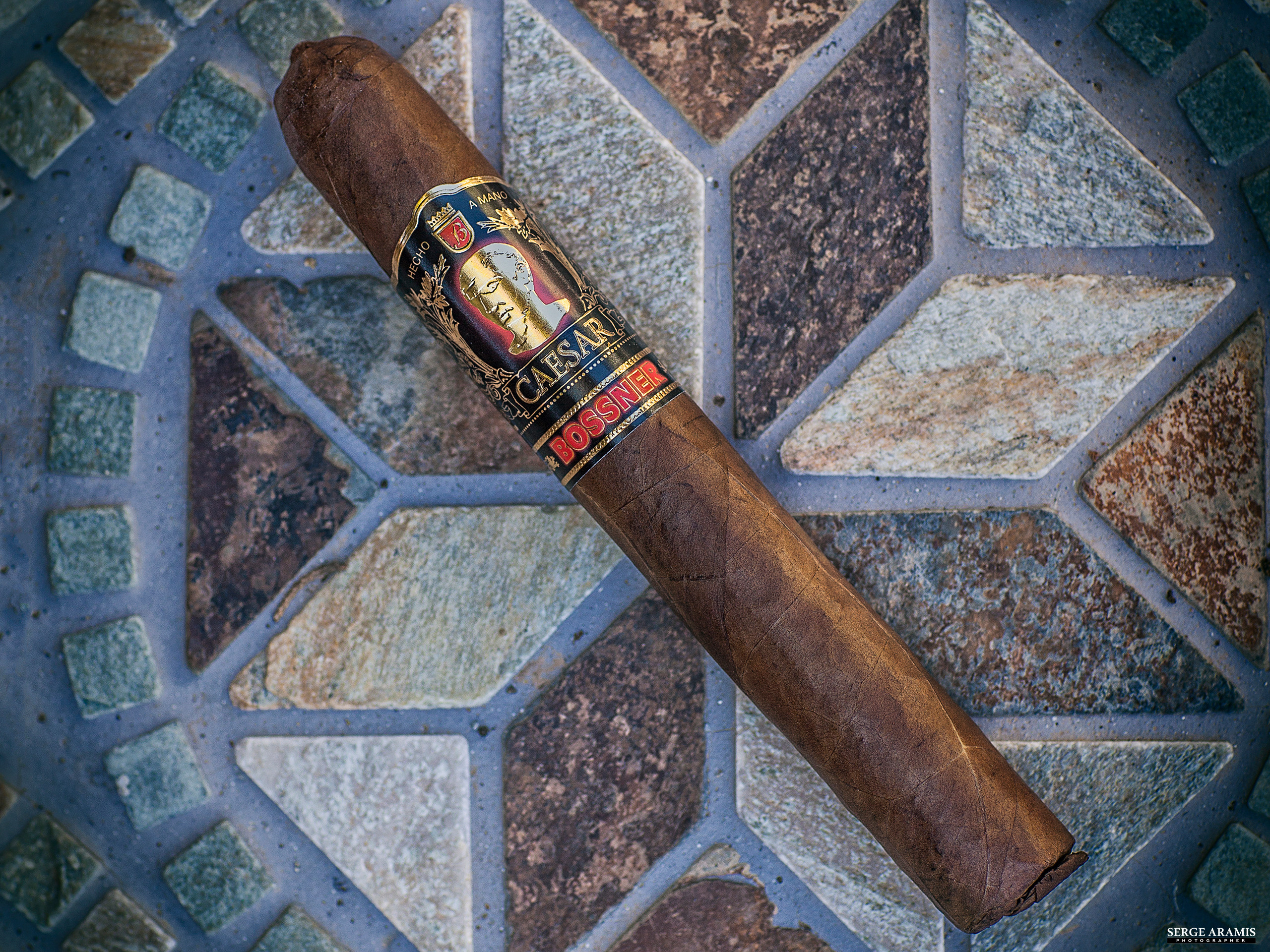 Cigar Portrait. Создание чувственного портрета от Serge Aramis