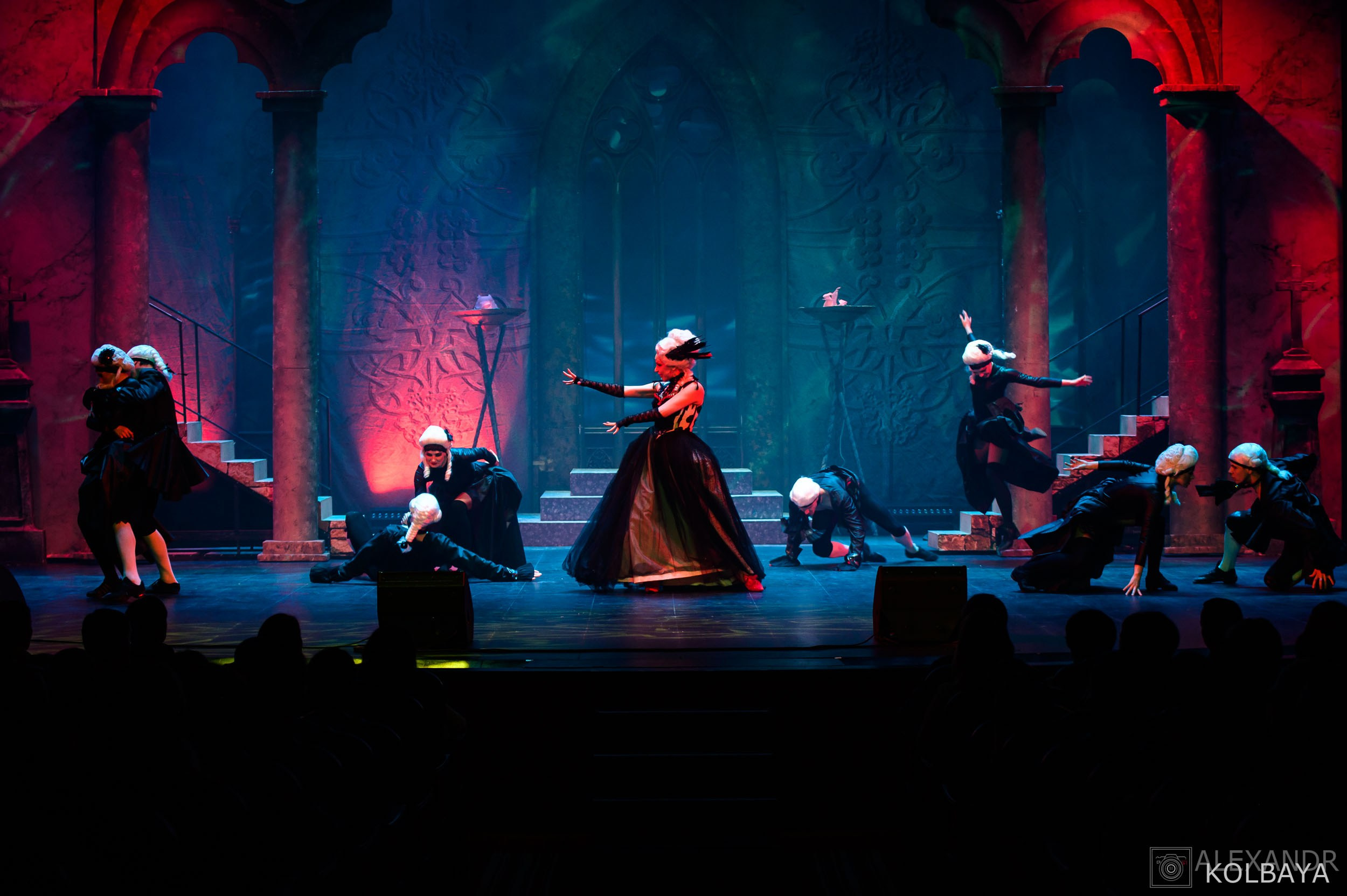 Опасные связи. Концертный и театральный репортажный фотограф в Москве Александр Колбая