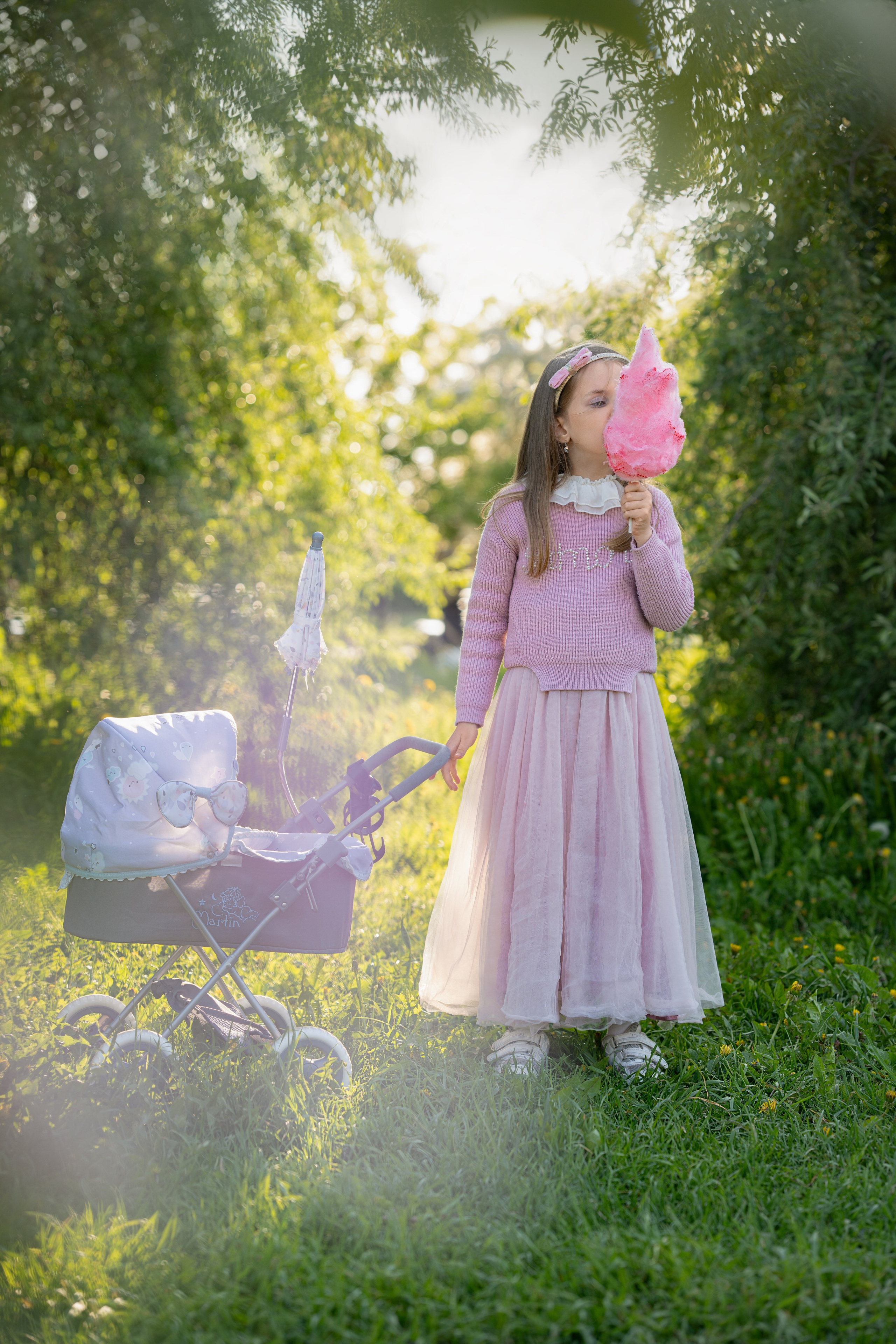 Ксюшенька в яблоневом саду. Семейный и портретный фотограф в Санкт-Петербурге Татьяна Гримоть