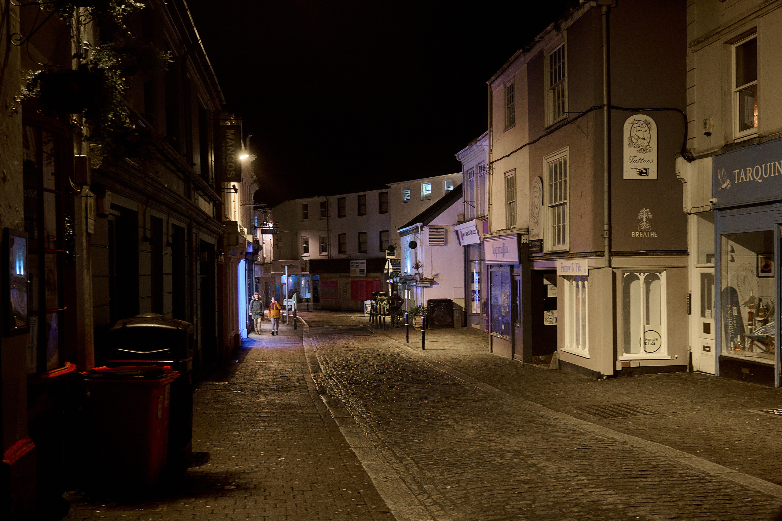 Город Фалмут, Великобритания, вечером