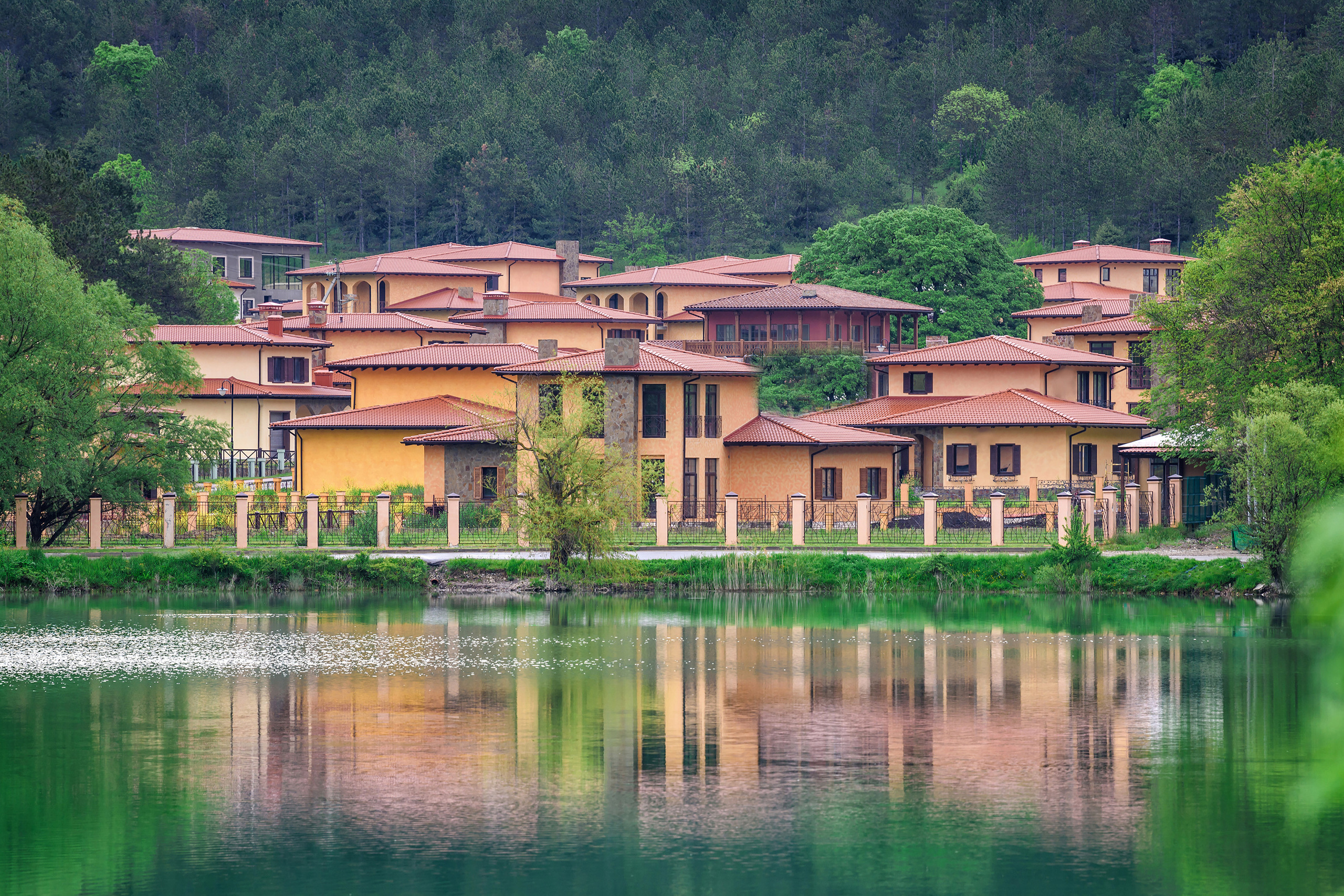 Абрау-Дюрсо