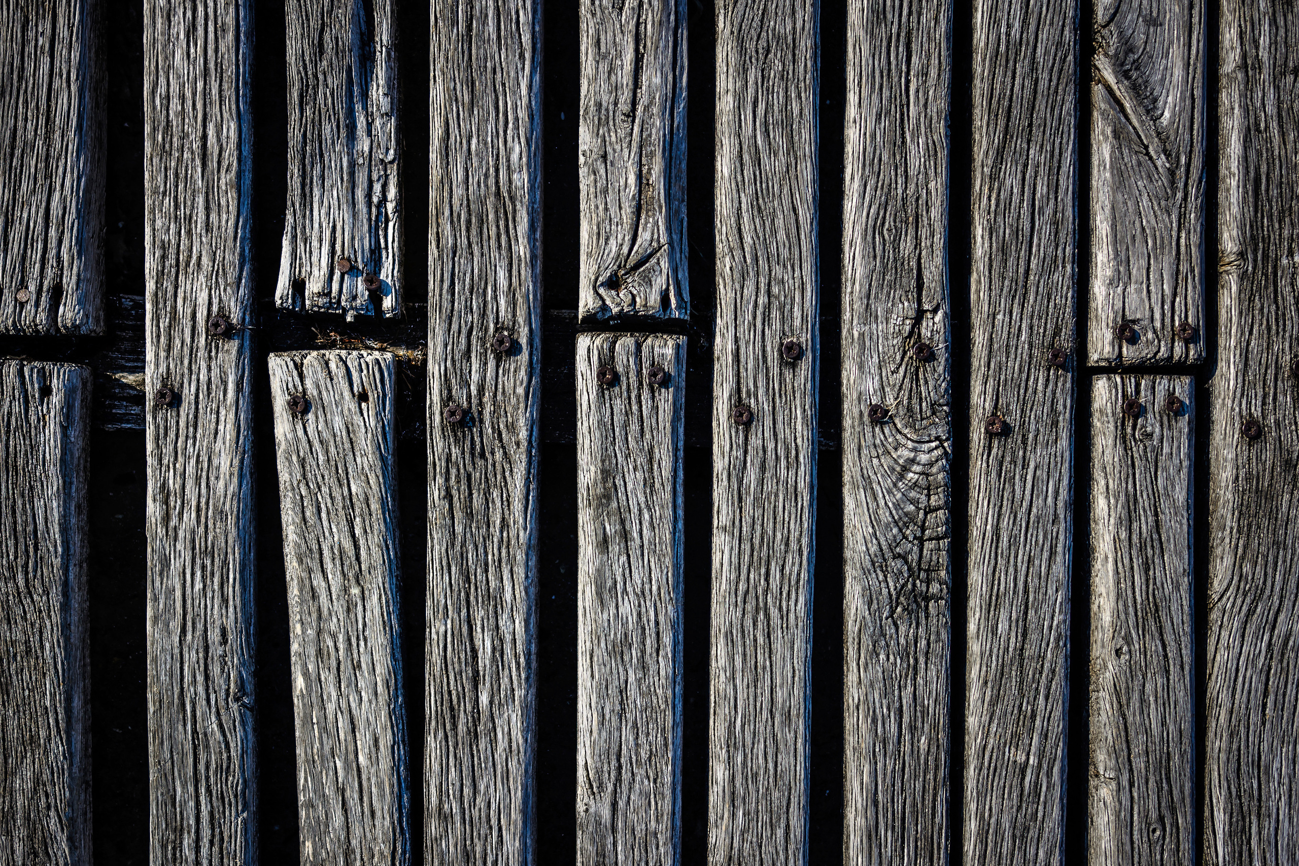 Текстура, фон - палуба причала, набранная из досок