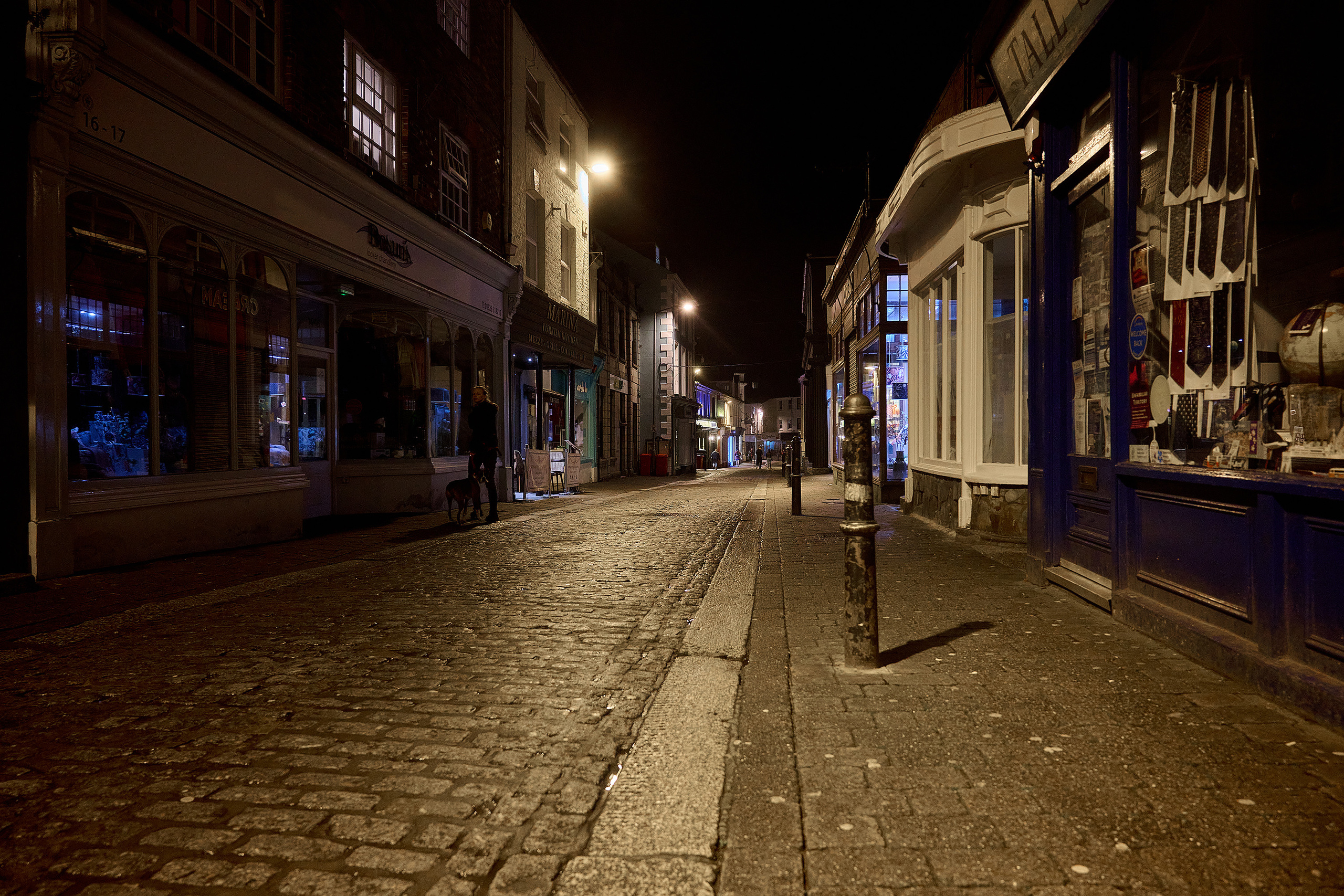 Город Фалмут, Великобритания, вечером