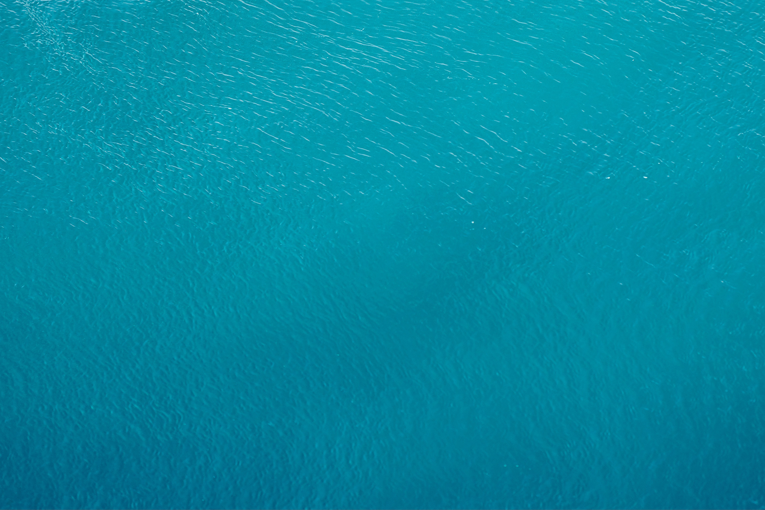 Ровная поверхность океана