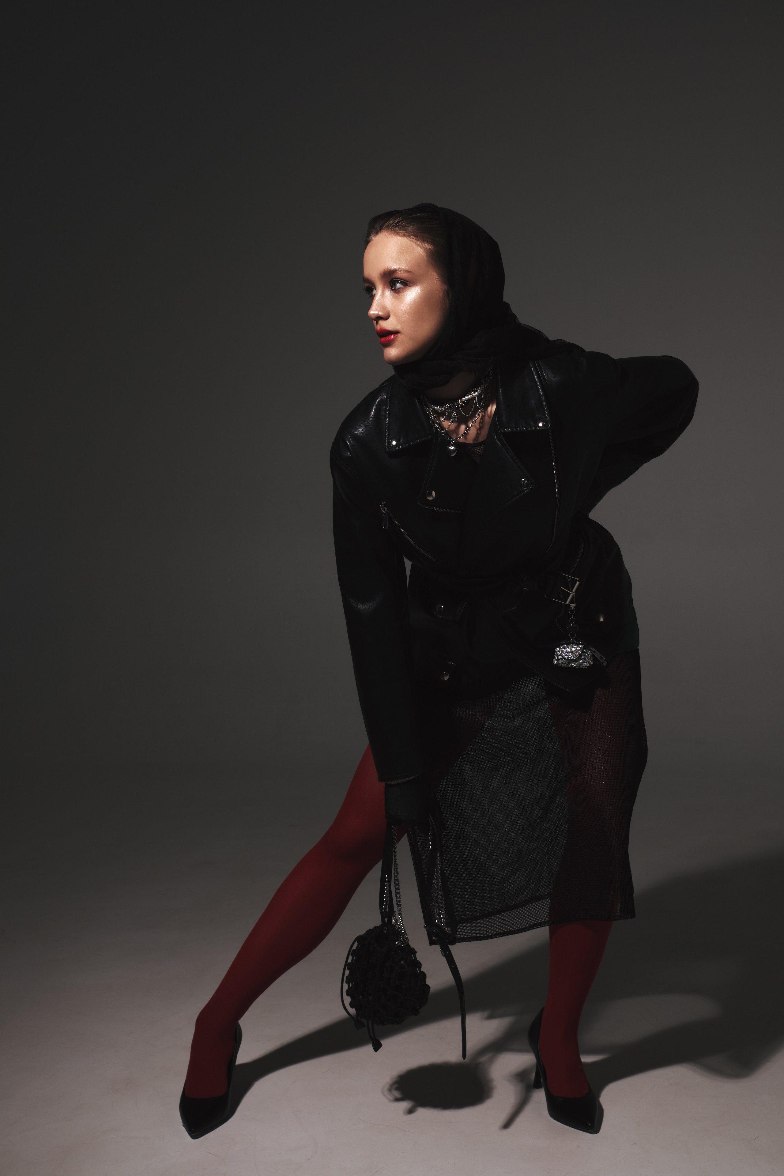 Модельные тесты в стиле гранж. Фотограф в Москве Михаил Елизарьев