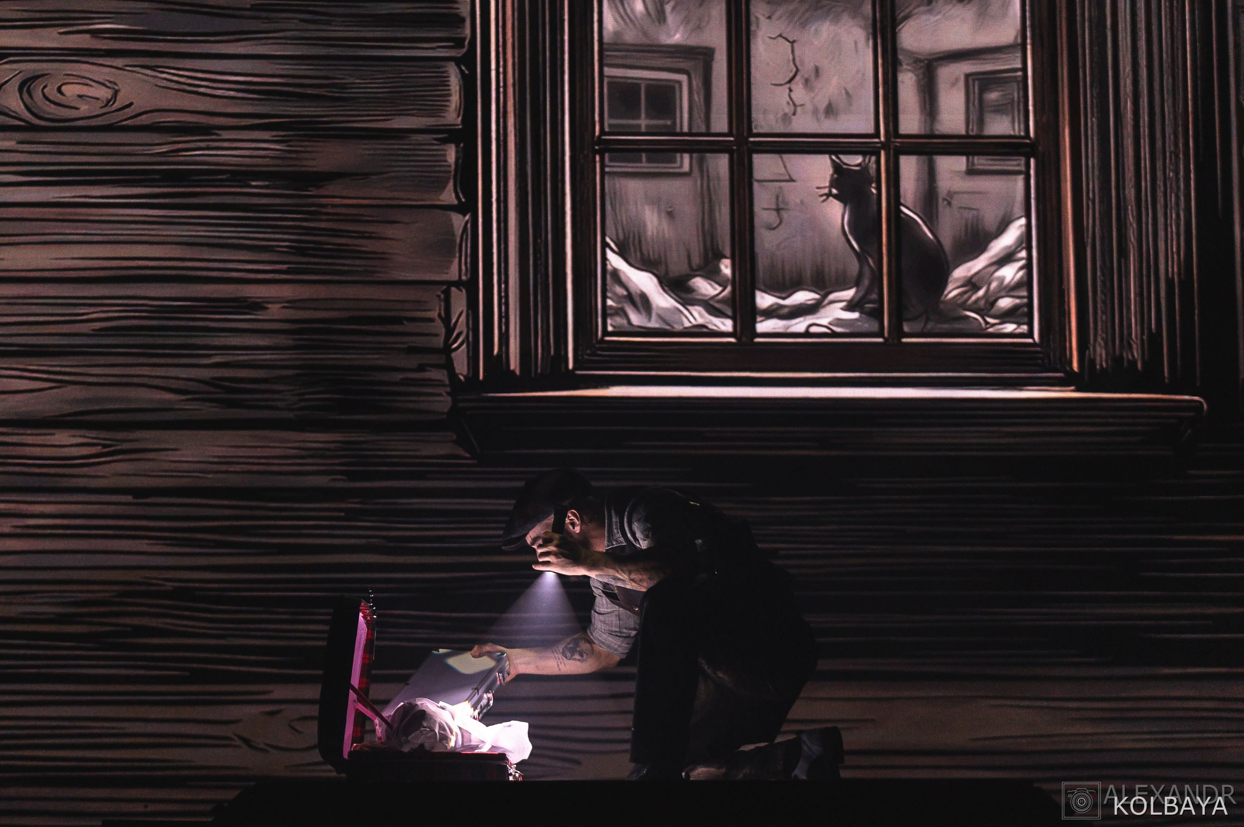 Фотографии со спектакля «Однажды в городе N». Концертный и театральный репортажный фотограф в Москве Александр Колбая