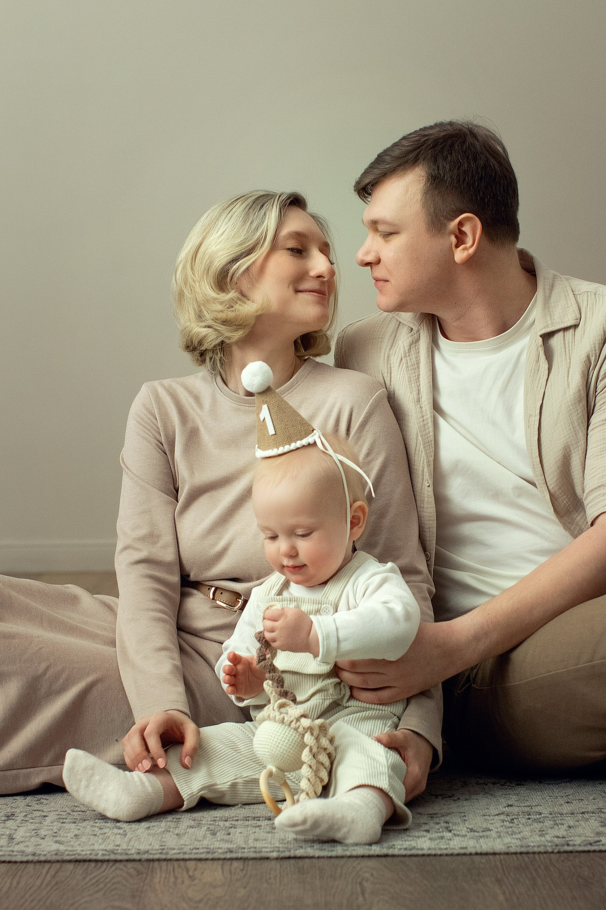 Фотосессия поколений в студии. Tatyana Nadezhdina Family photographer