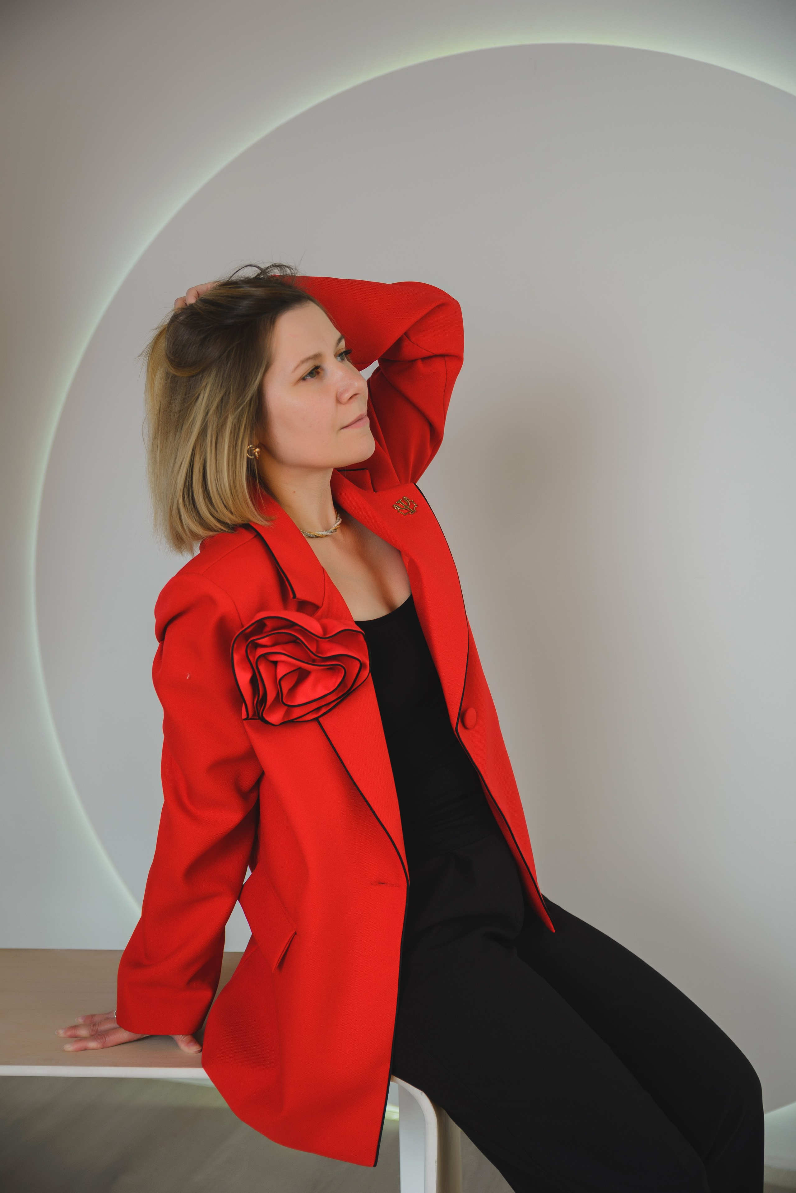 Женские портреты. Айсылу Счастливая — Фотограф | Ретушёр | Нейрокреатор