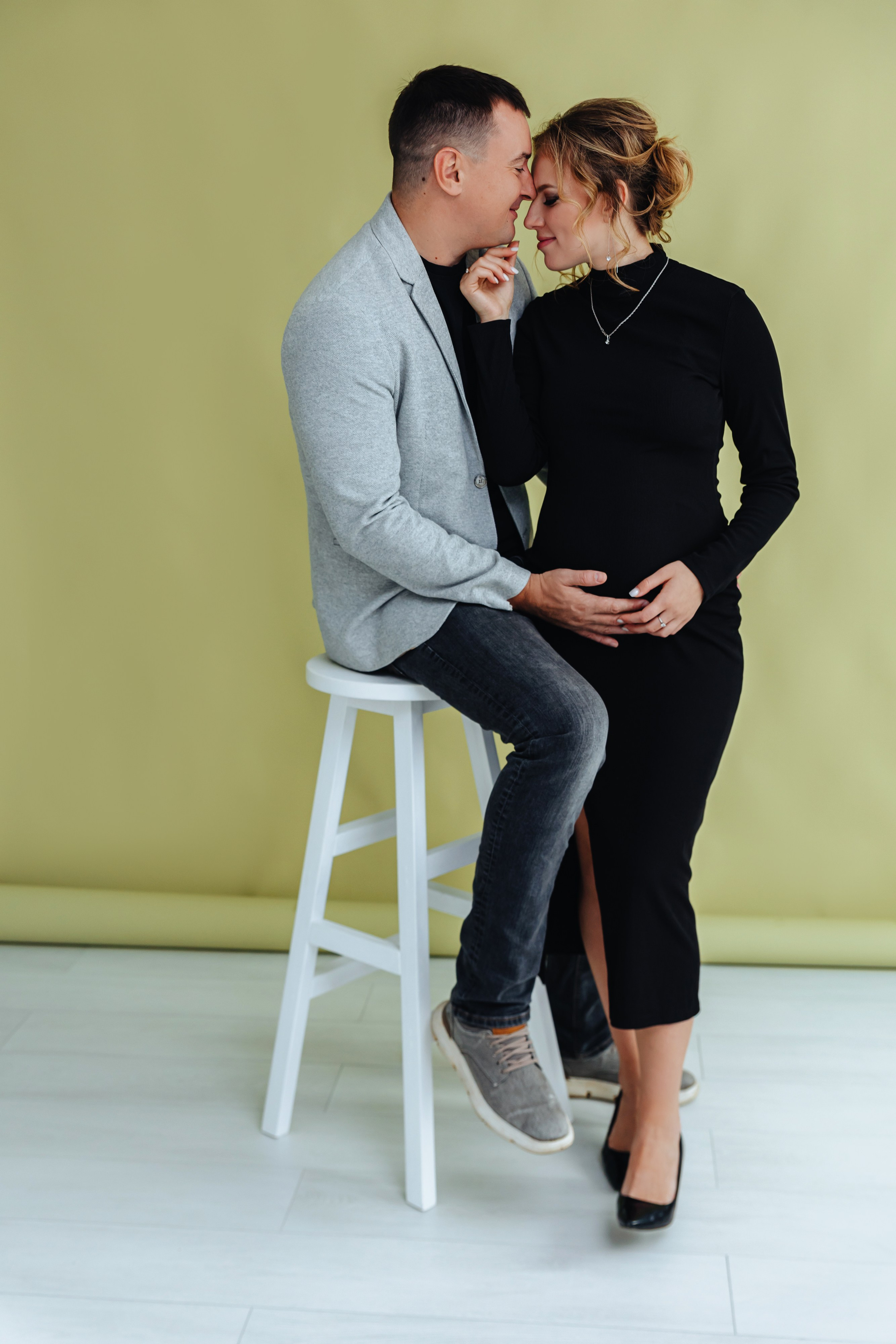 Съемка беременности в студии. Свадебный и семейный фотограф в Витебске Наталья Мамойко