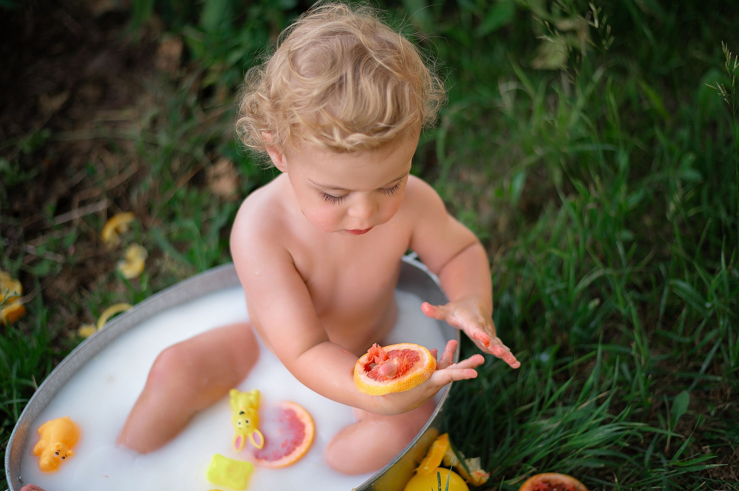 Молочная ванночка. Семейный и детский фотограф в Шатках и Арзамасе Александра Магомедова