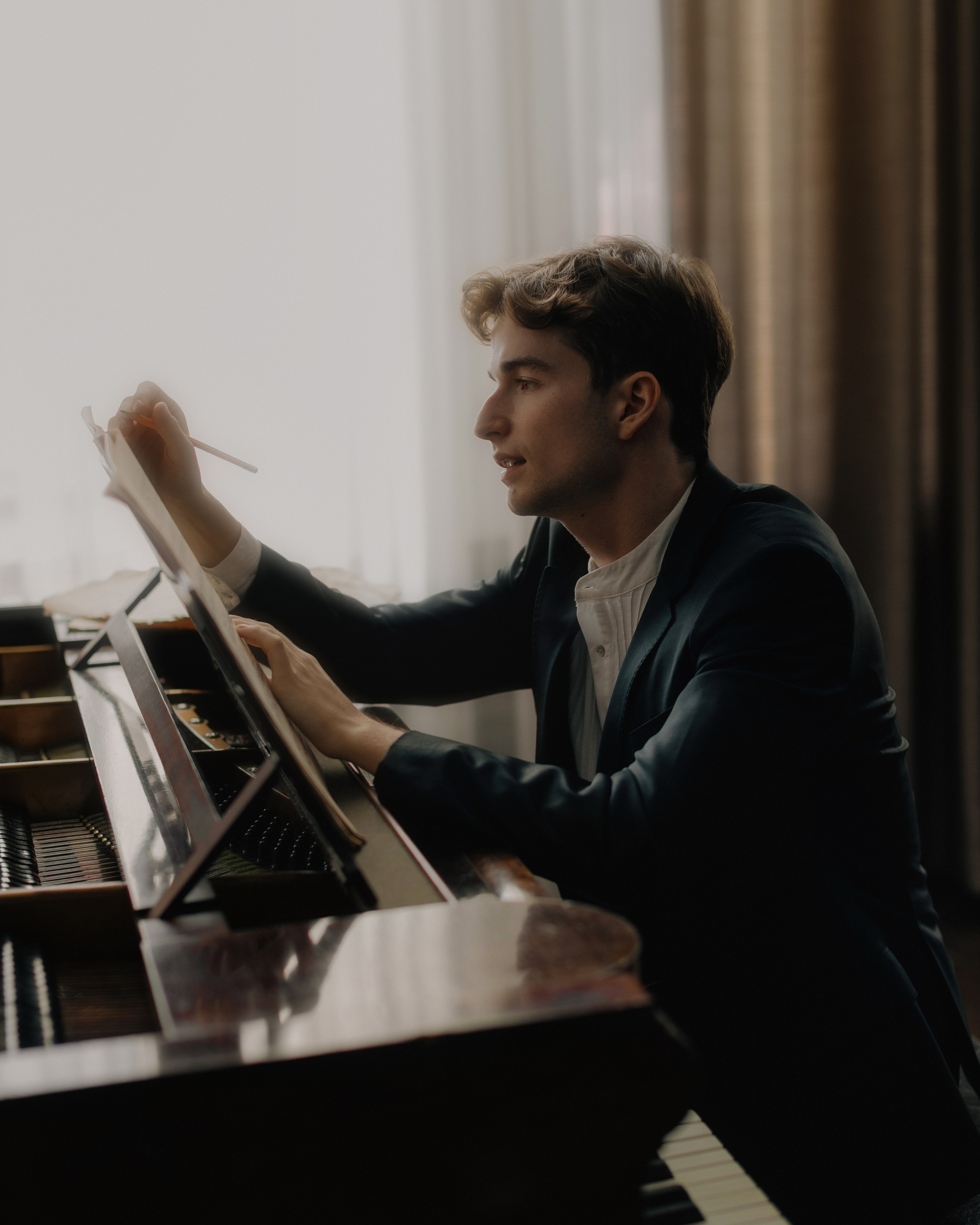 Maestro. Портретный фотограф Уфа Москва Санкт-Петербург Lulu Weightless