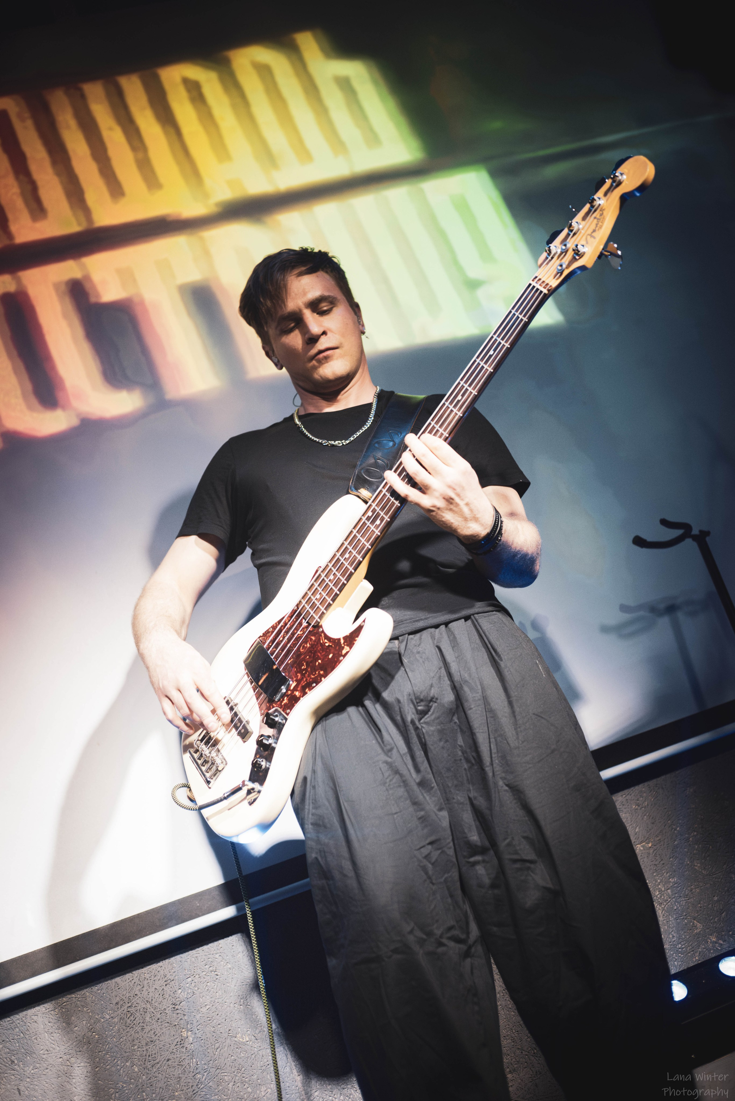 Площадь Восстания (8 марта 2025 года, Москва, клуб Техника Безопасности). Фотограф Светлана Блинова, Москва и Московская область