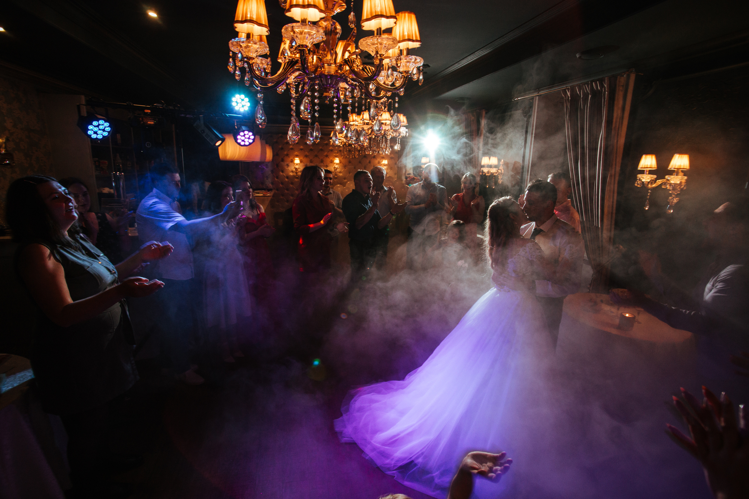 Wedding & portrait photographer Sergey Lazarenko