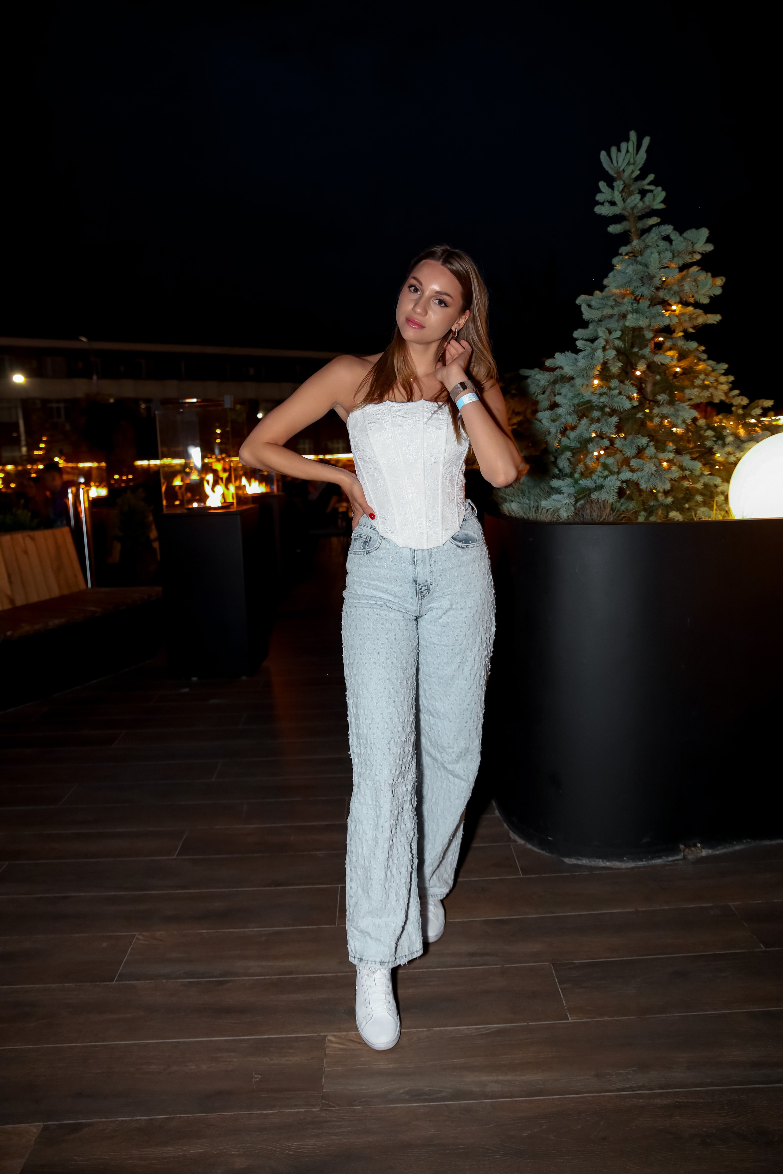 LA night & Fiji wave. 2000’s