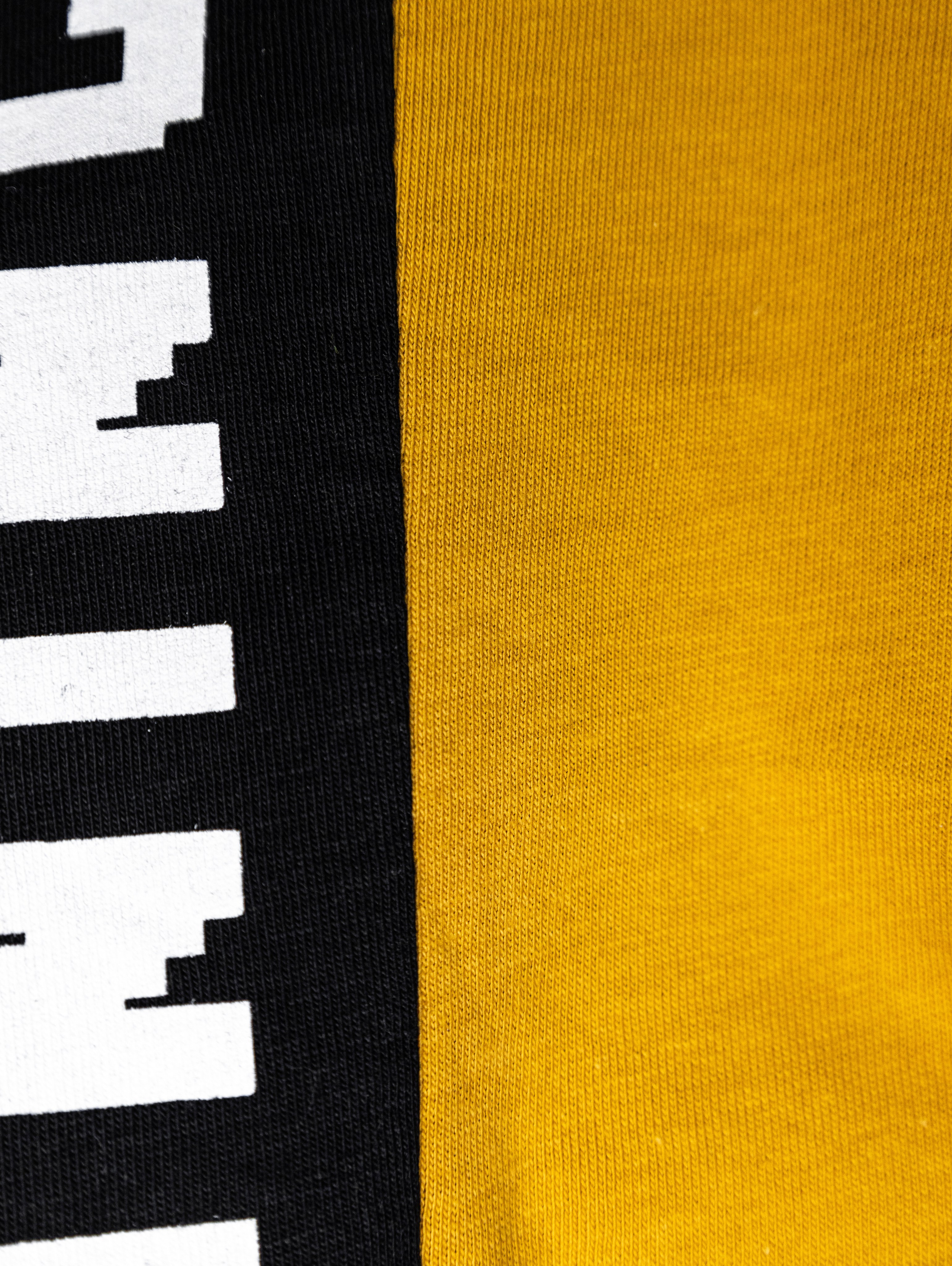 Фотографии изделий из ткани. Предметный фотограф в Москве и Московской области