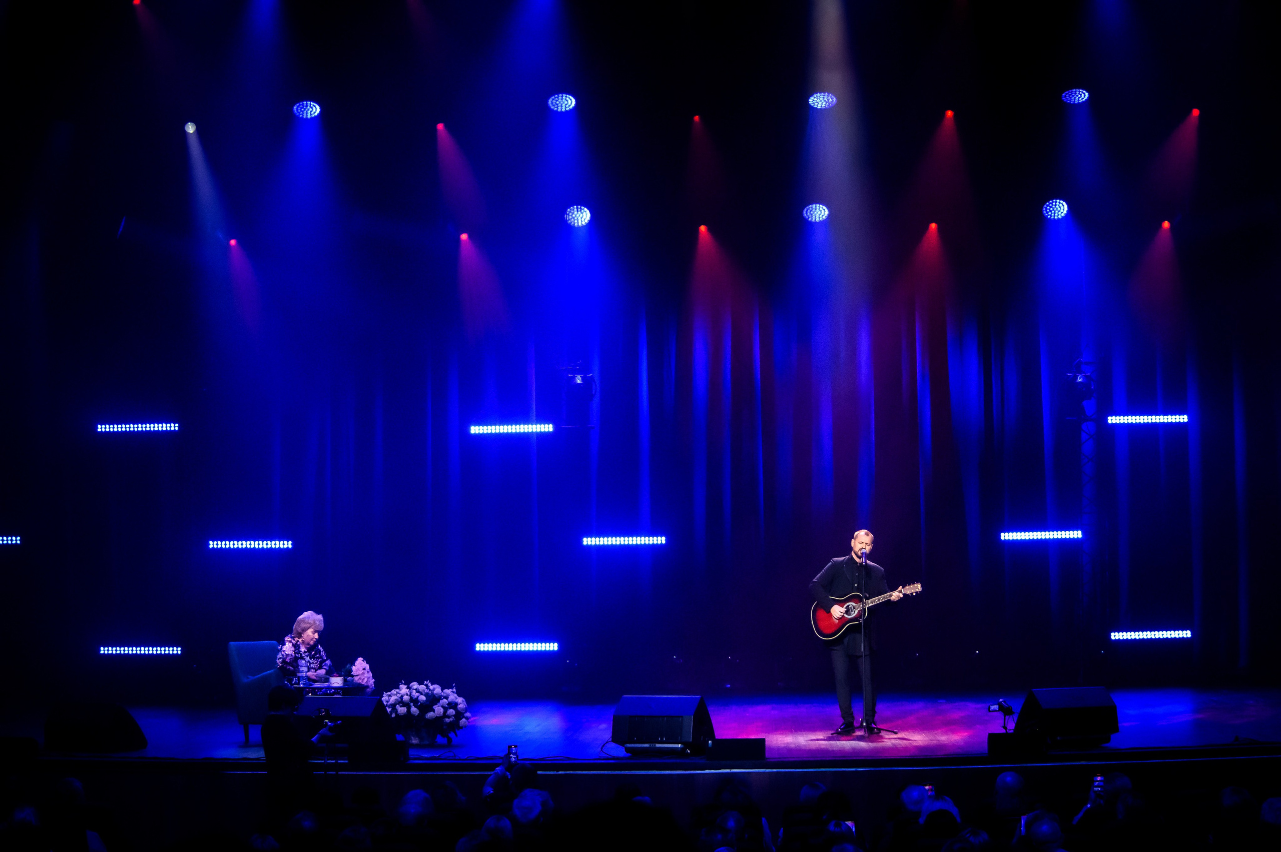 Лариса Рубальская — КЗ «Москва», Остров мечты. Бренд-фотограф для экспертов и блогеров в Москве Влада Горбовская