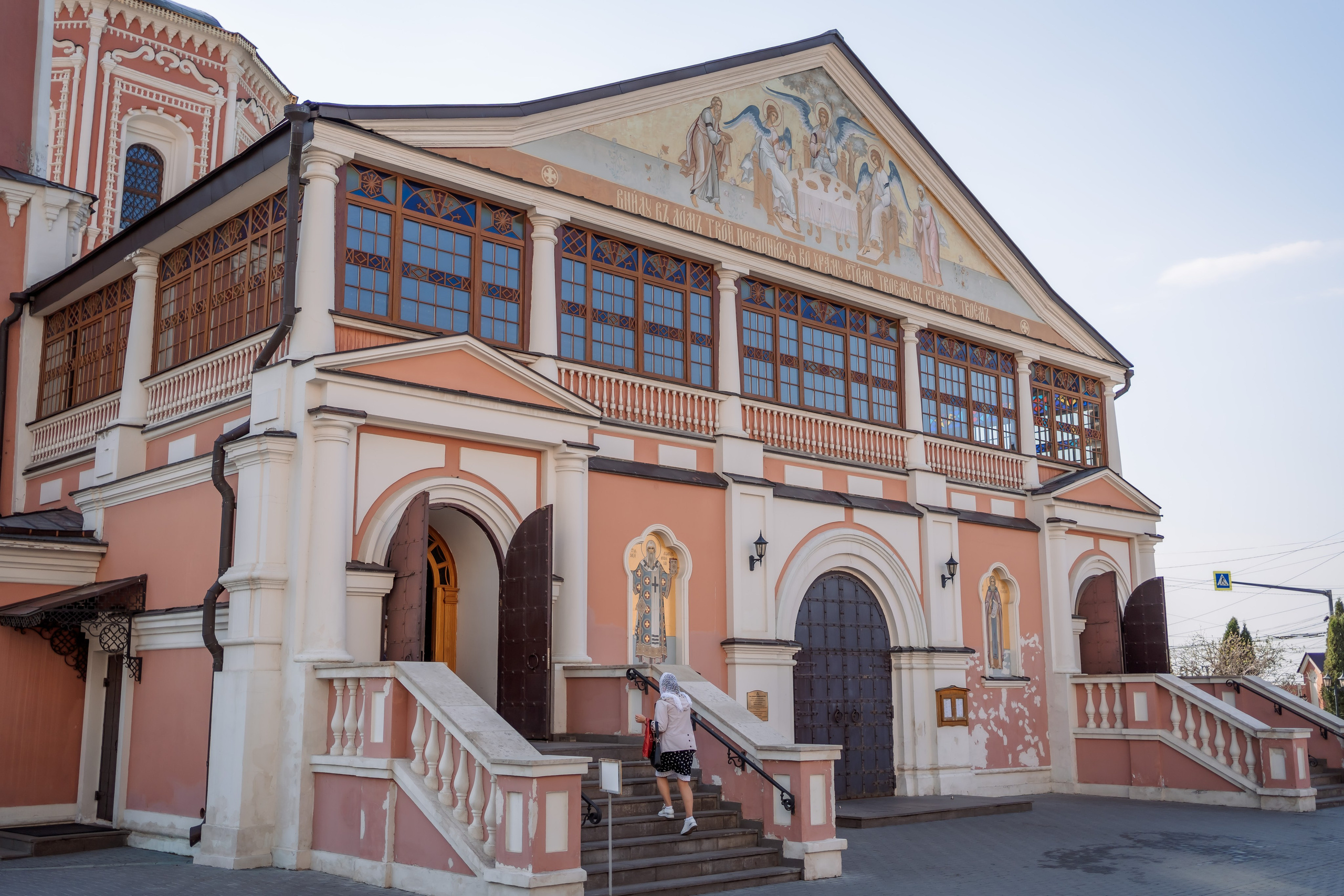 Крещение Михаила, Свято-Троицкий кафедральный собор, г. Саратов. Семейный фотограф в Саратове