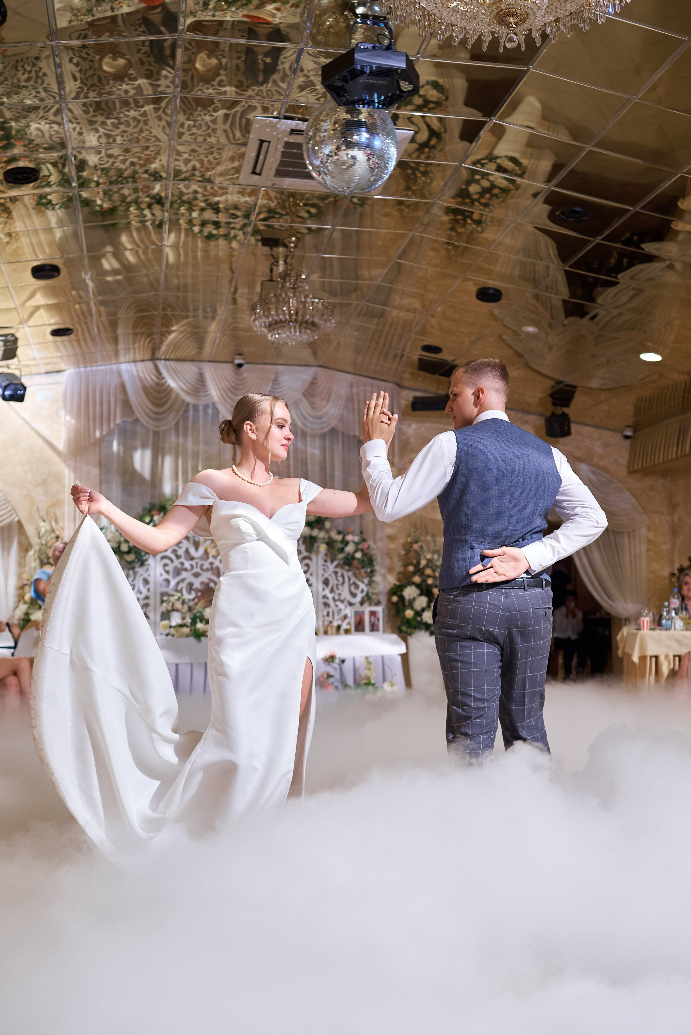 Александр и Елизавета. Свадебный фотограф, видеограф в Клину, Москве, Зеленограде, Калабушкин