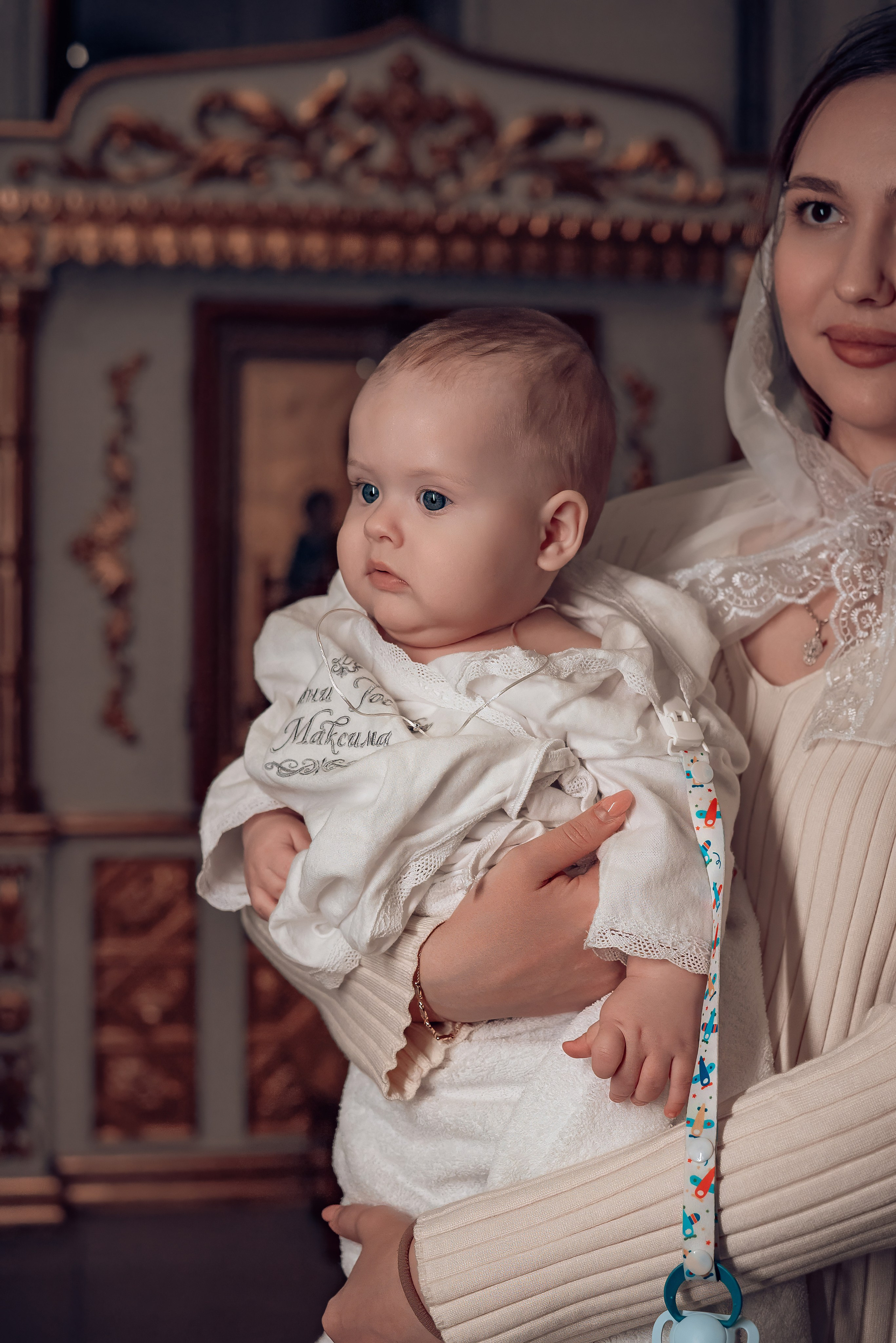 Крещение Максима в храме Феодора Тирона. Фотографы крещения/венчания  Красноярск Татьяна и Вячеслав Переваловы