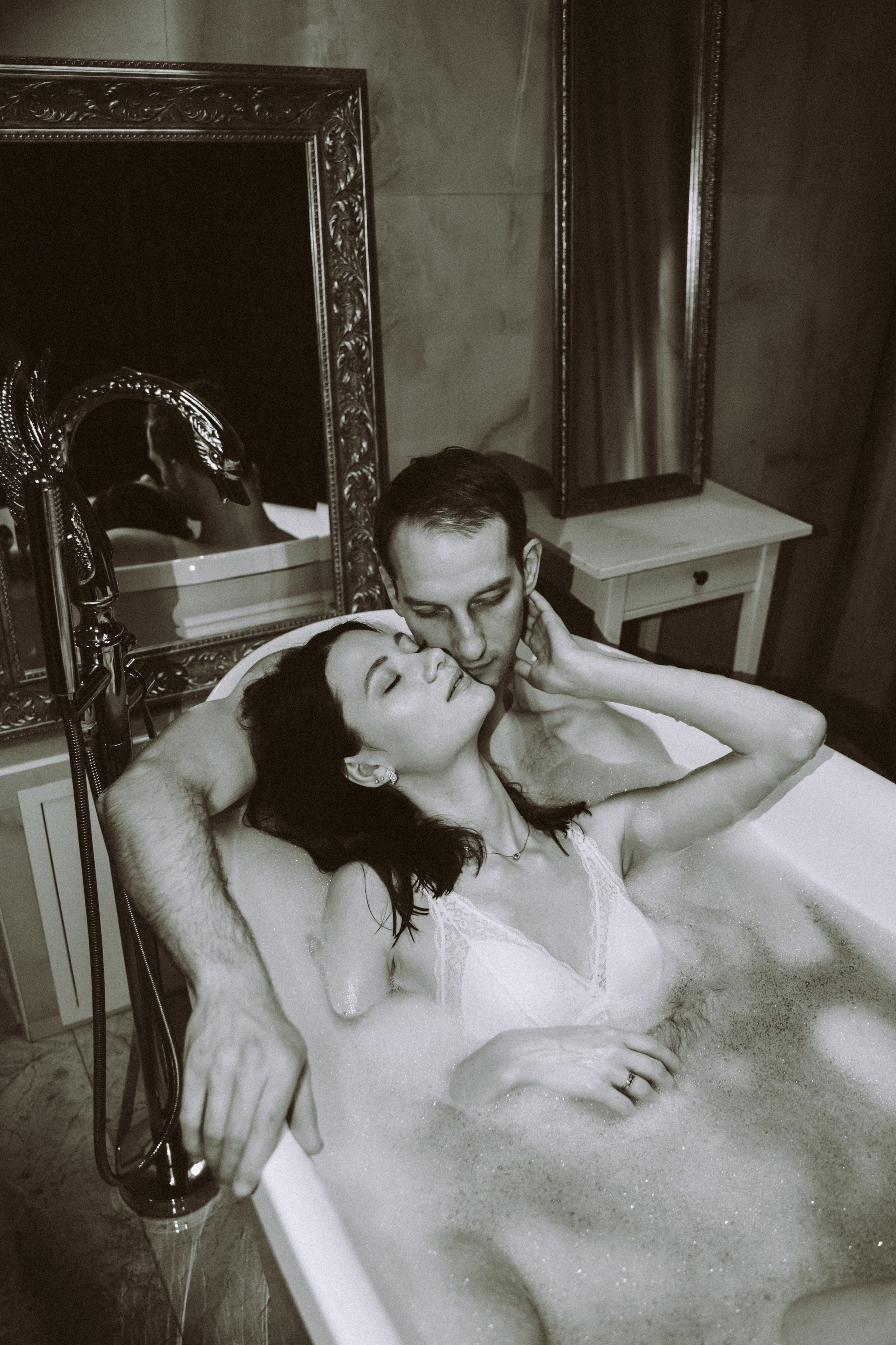 Чувственное лав стори Елены и Артема. Свадебный фотограф Юлия Копылова