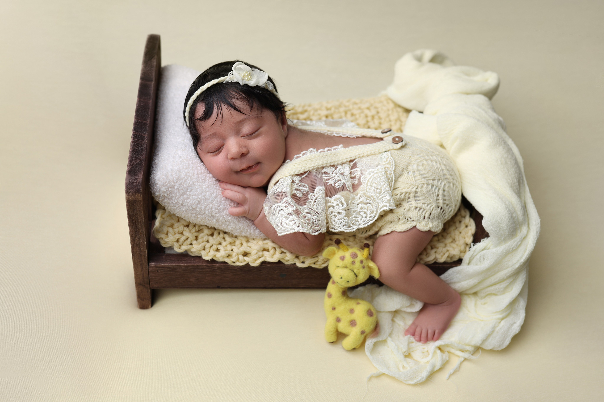 Newborn девочки. Фотограф новорожденных Модяева Ирина