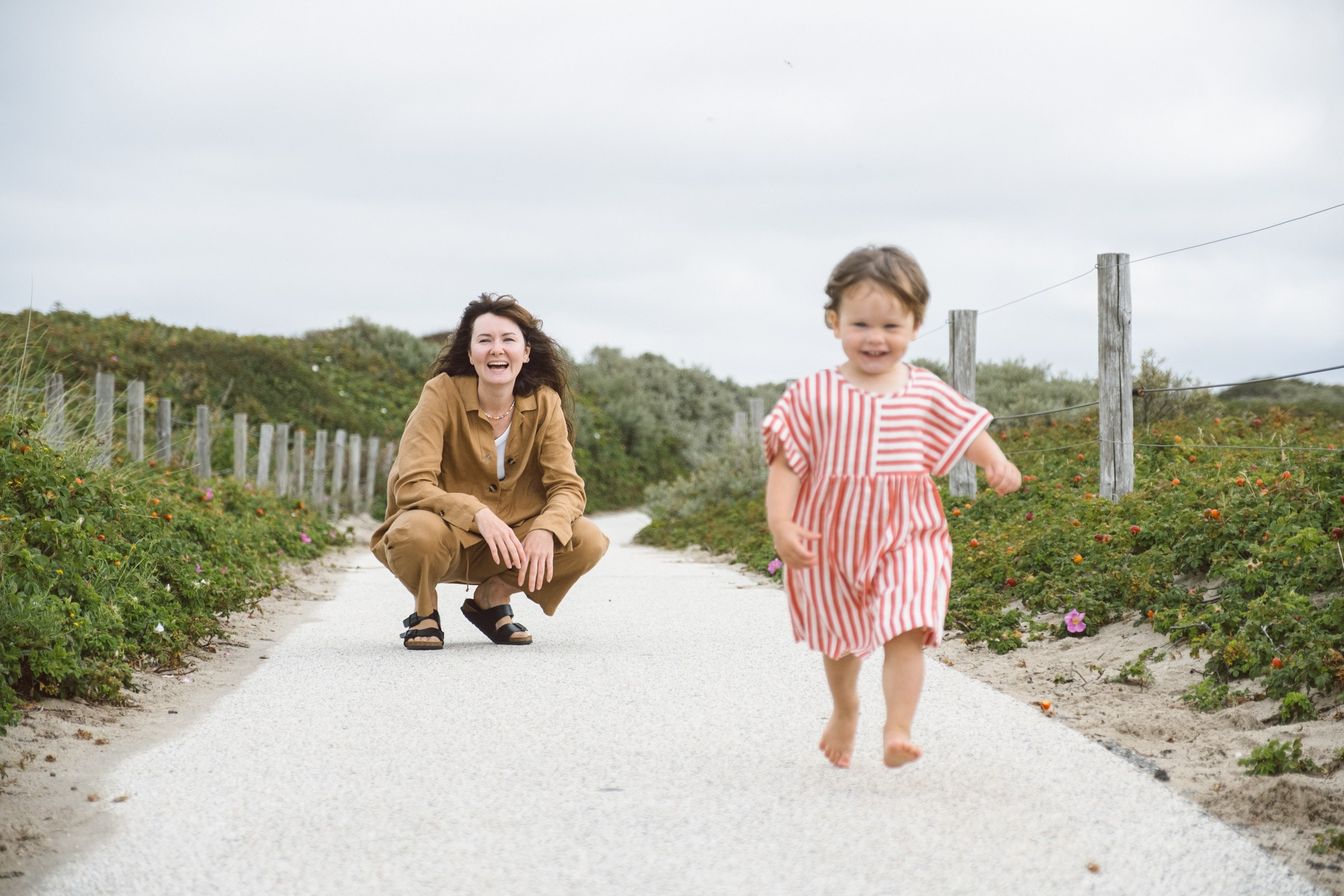На берегу. Свадебные и семейные фотографы в Москве Максим и Оксана Первомай