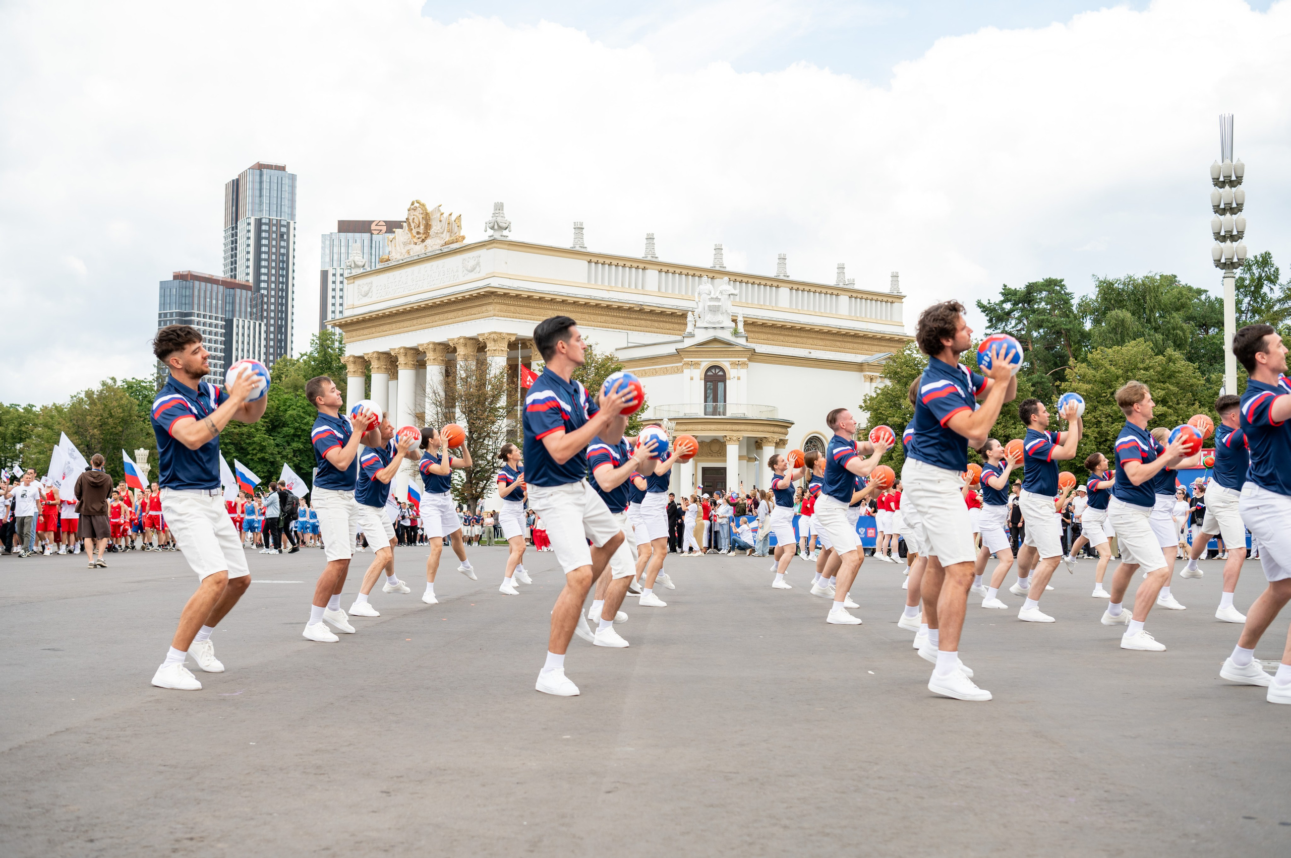 Спортивное шествие посвященное Дню физкультурника!. Детский и семейный фотограф г. Москва Оксана Катаджи