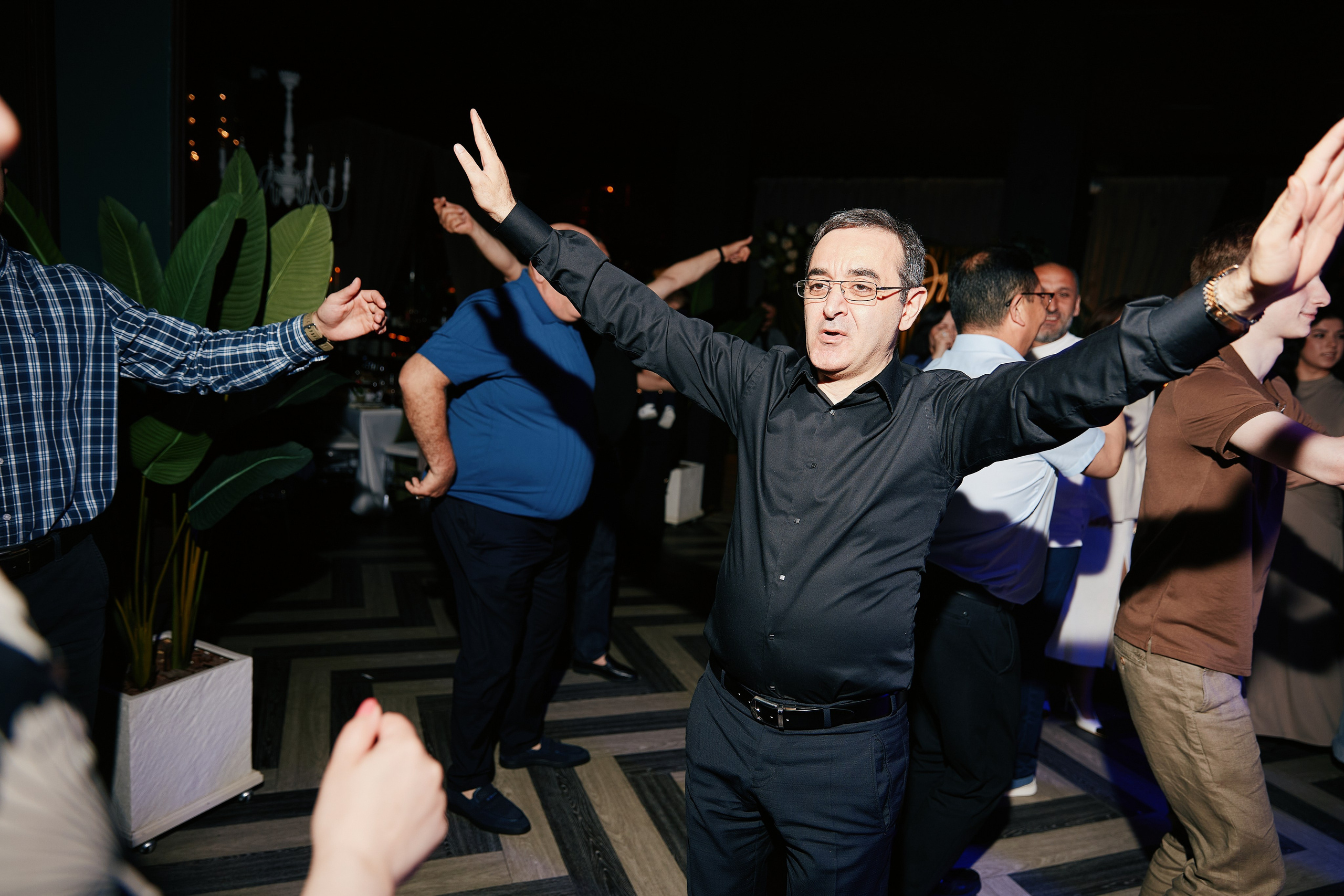 День рождения в Двин Холл 02.05. Свадебный репортажный фотограф краснодар максим дремов дрёмов фотосессия студия цена