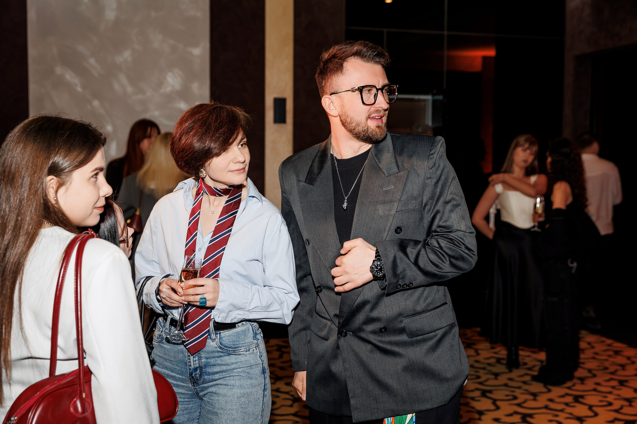 Creators. ILIAS BLACK — Фотограф свадеб и мероприятий в Минске и Беларуси