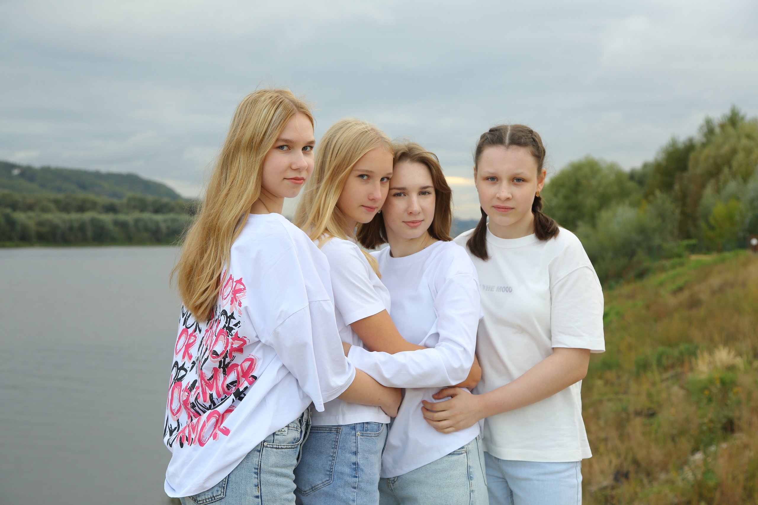 9 А Съемка в школе и на улице. Выпускной альбом для детского сада и школы — Нижний Новгород | Фотостудия Звездочет
