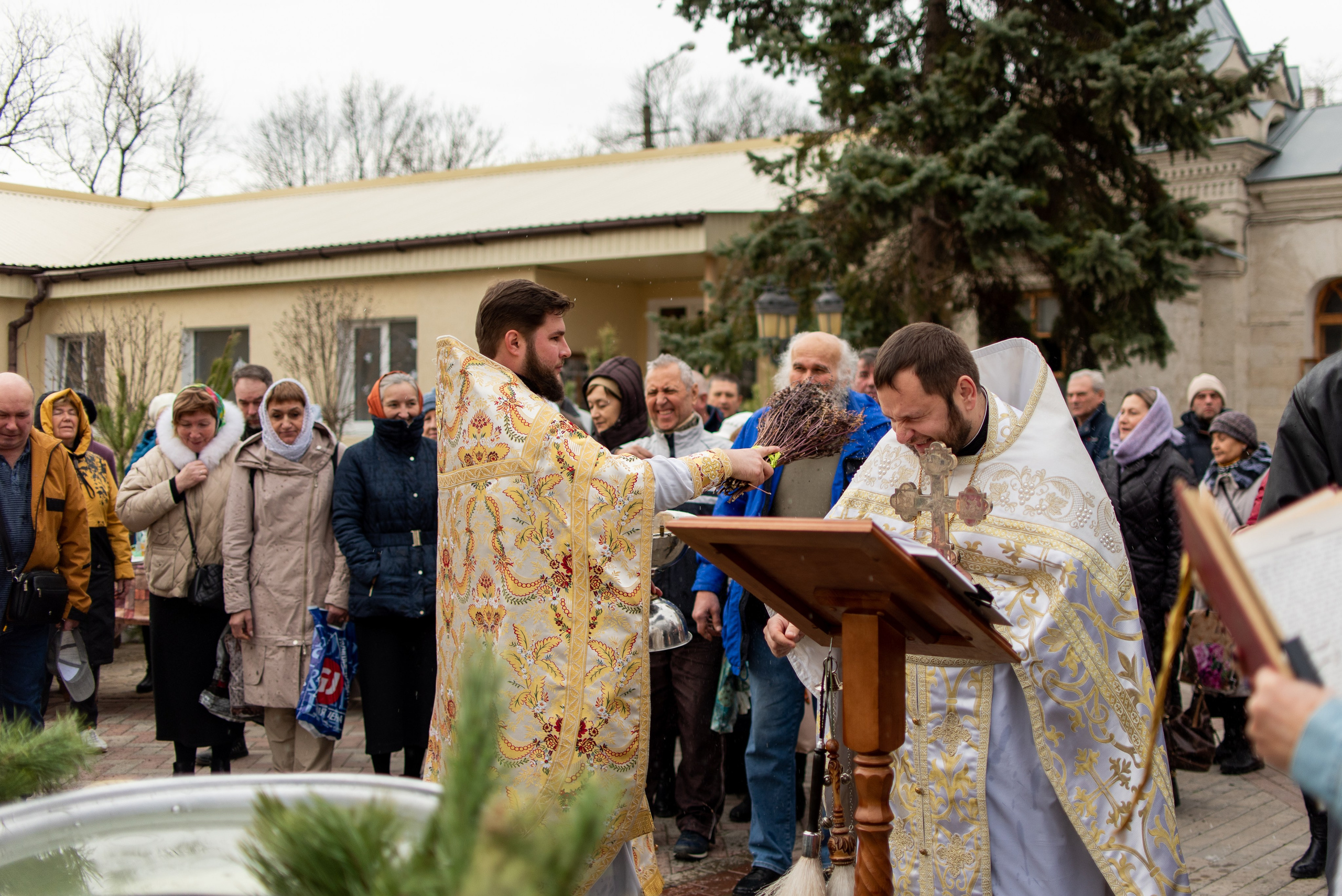 Крещение 18.01.2023. Семейный и свадебный фотограф в Феодосии и Коктебеле
