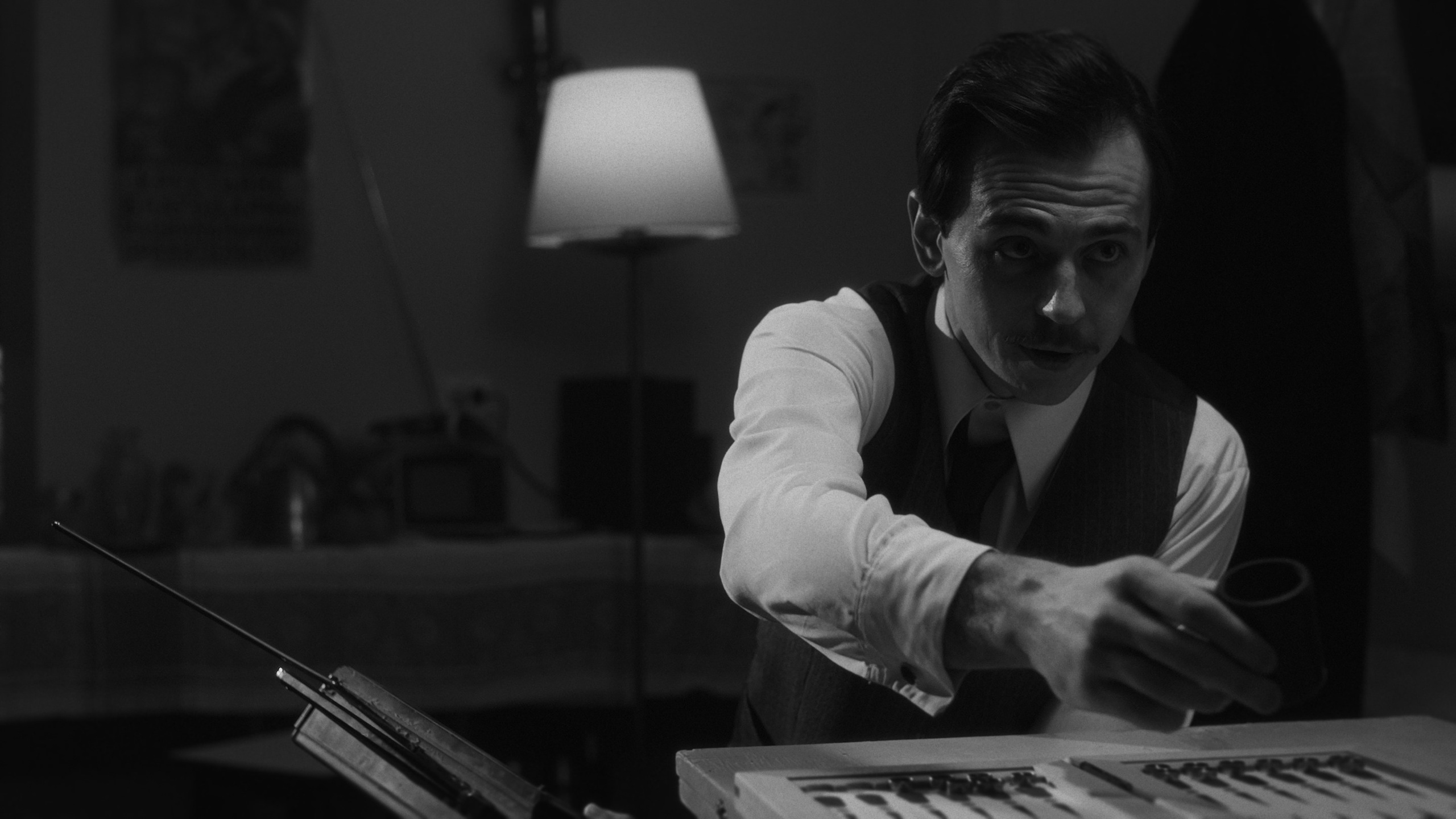 1973 (short film). Colorist Ivan Serzhanov