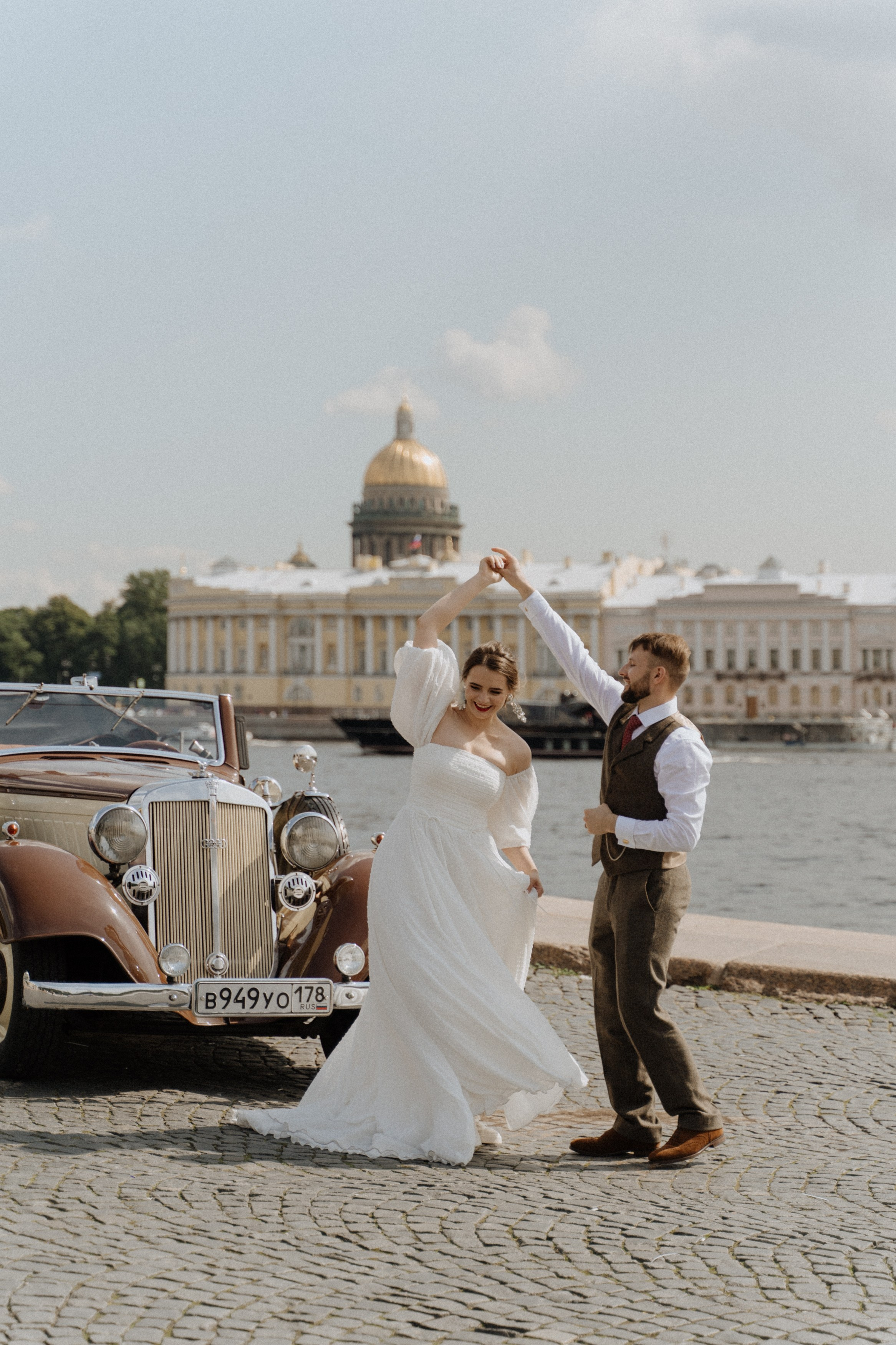 S&K, Peterhof