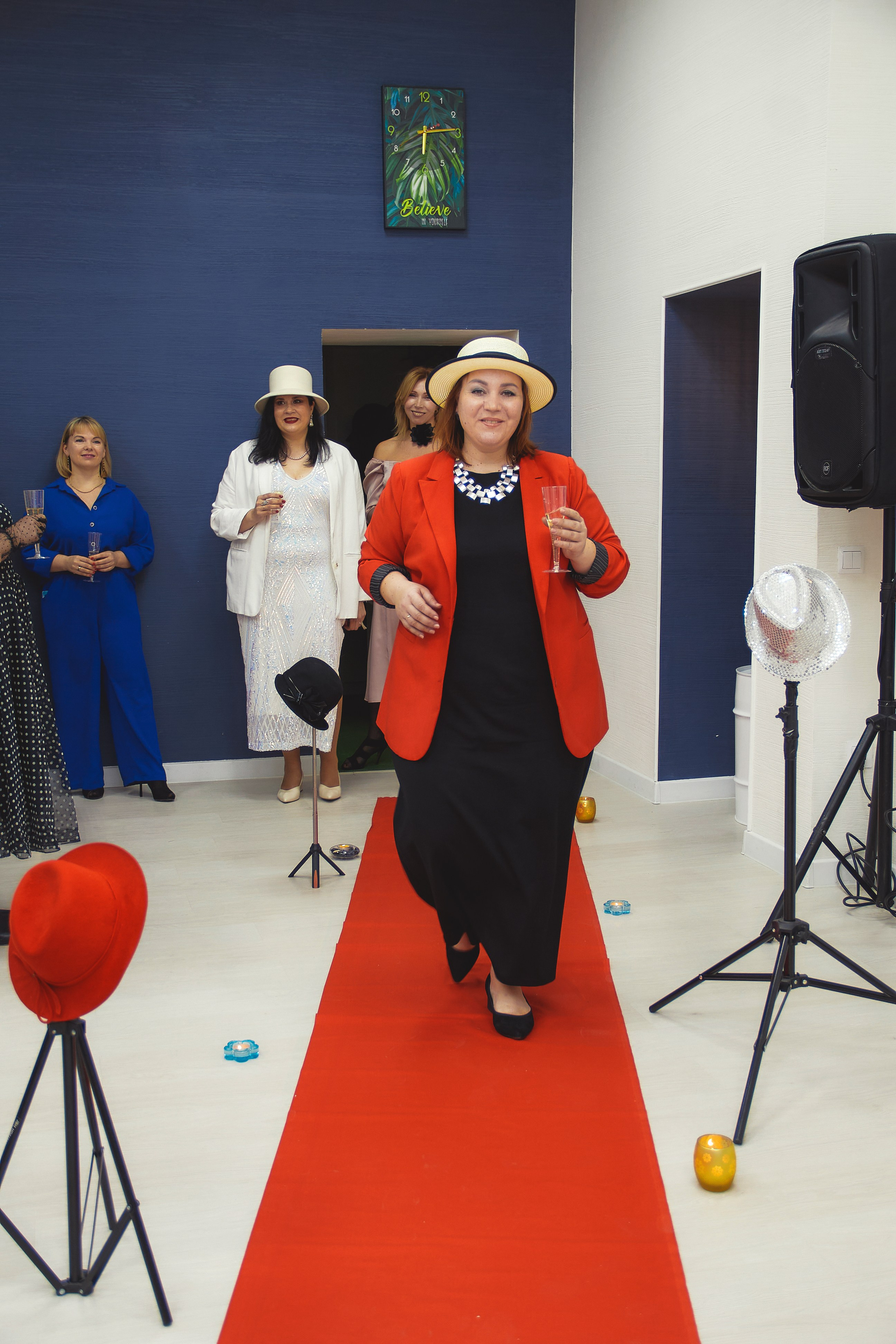 Творческий вечер «Дама в шляпе». Фотограф в Смоленске Ася Польшина