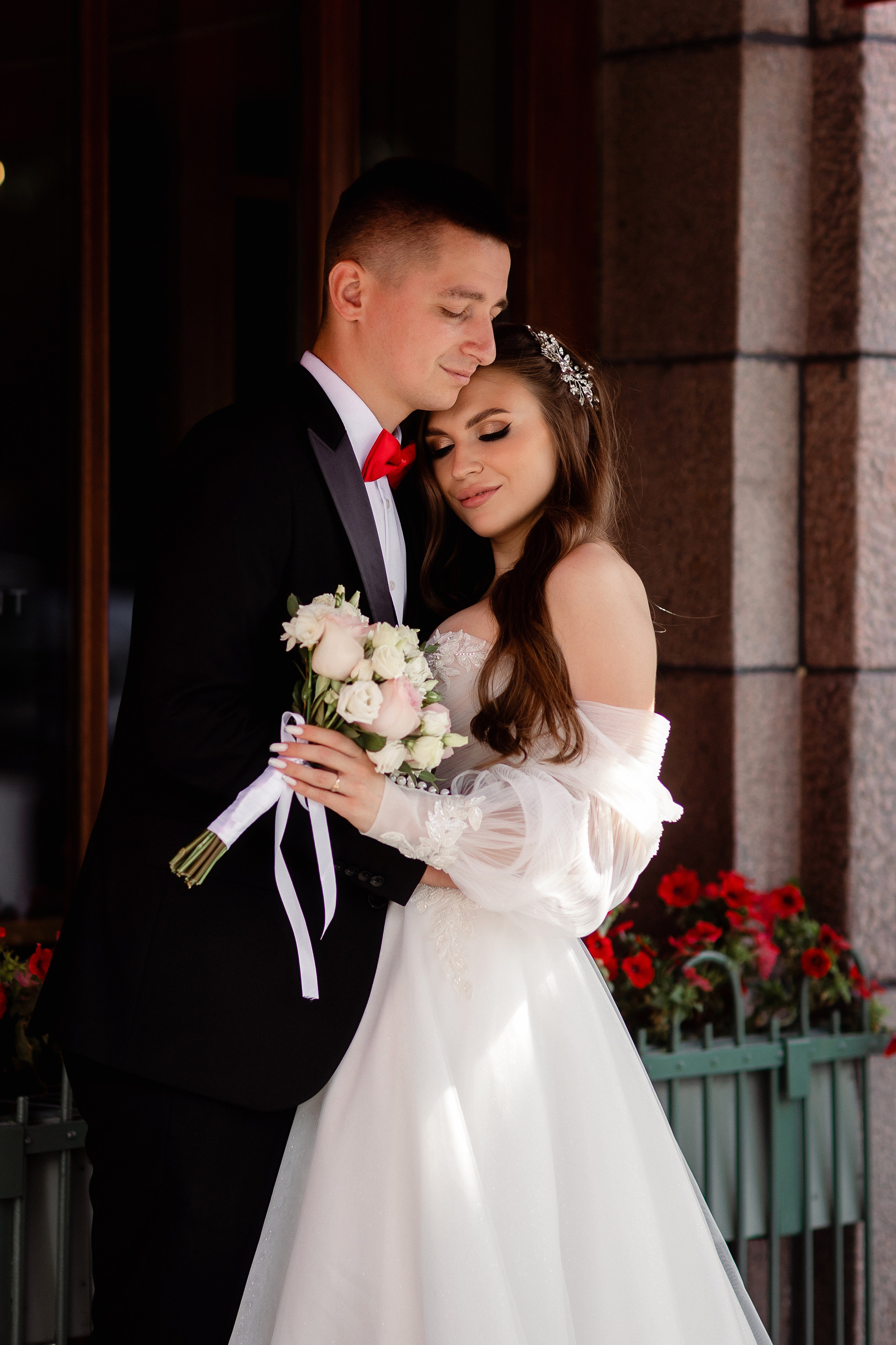 Юля и Александр. Свадебный и семейный фотограф Татьяна Ласкина в Великом Новгороде