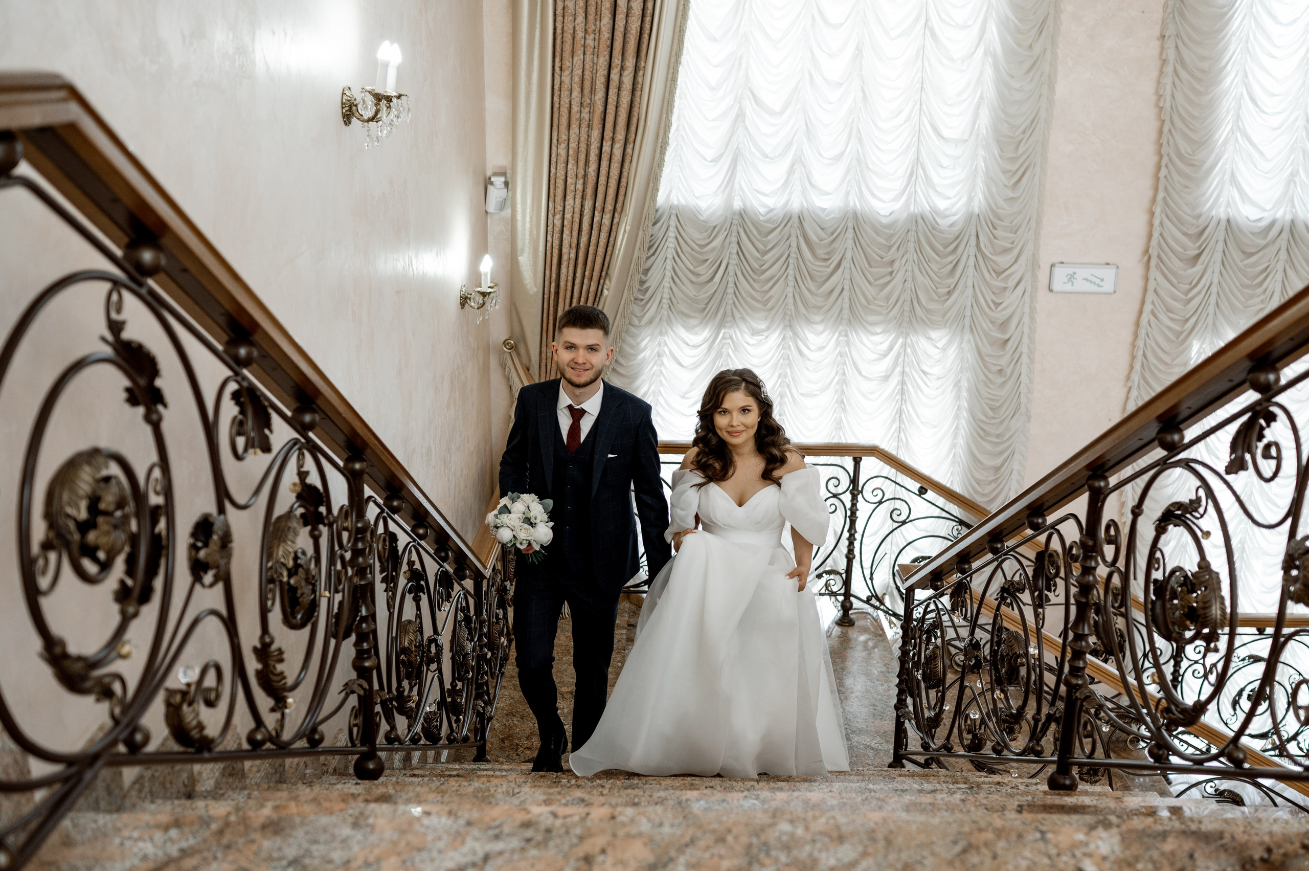 Артём и Юлия. Свадебный фотограф в Тюмени Анастасия Конева