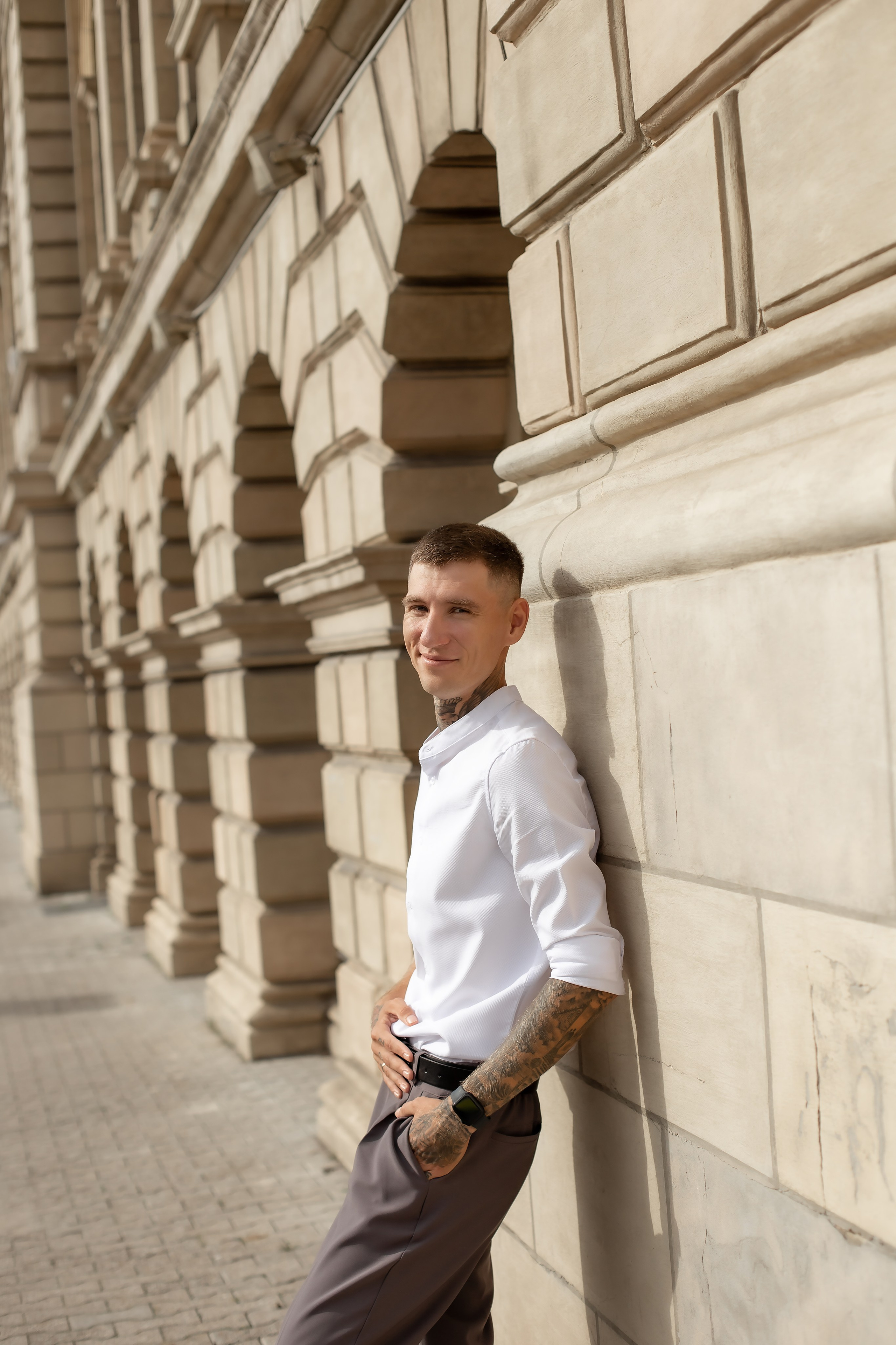 Саша и Вика. Биржевой сквер. Фотограф в Калининграде Решетникова Алина