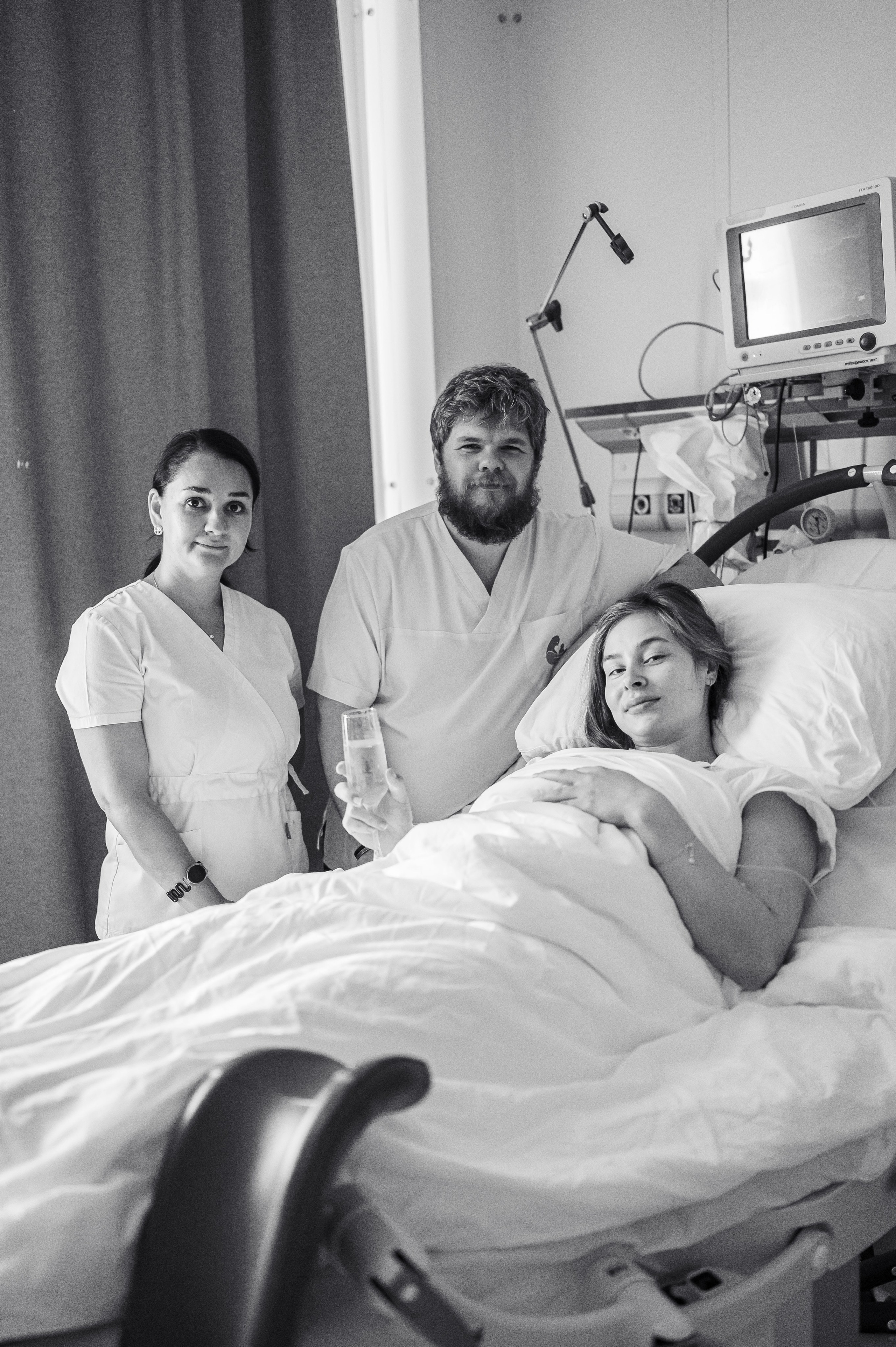 Полина родилась. Фотограф на роды СПБ Юлия Герасимова