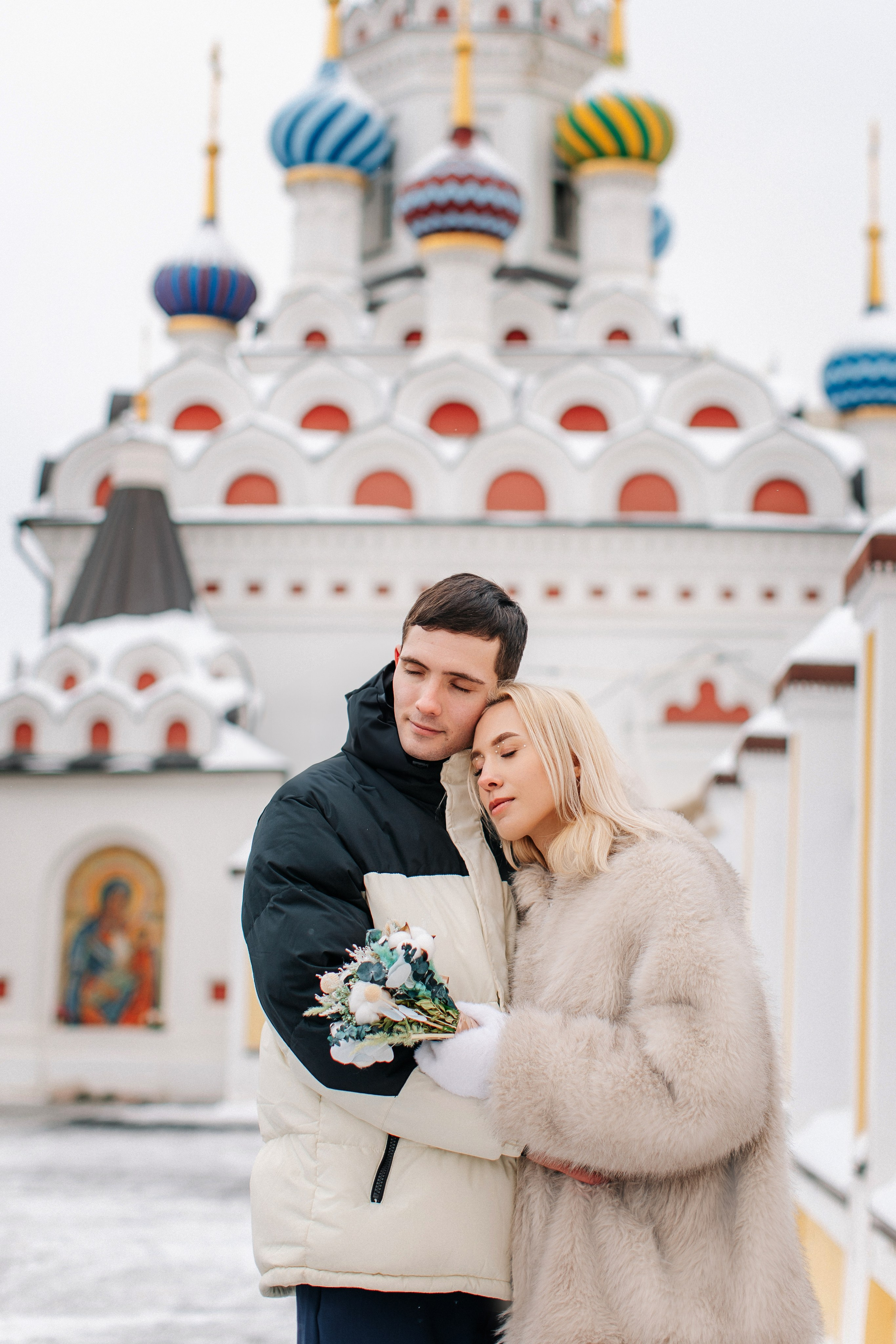 Юрий и Ксения. Главная