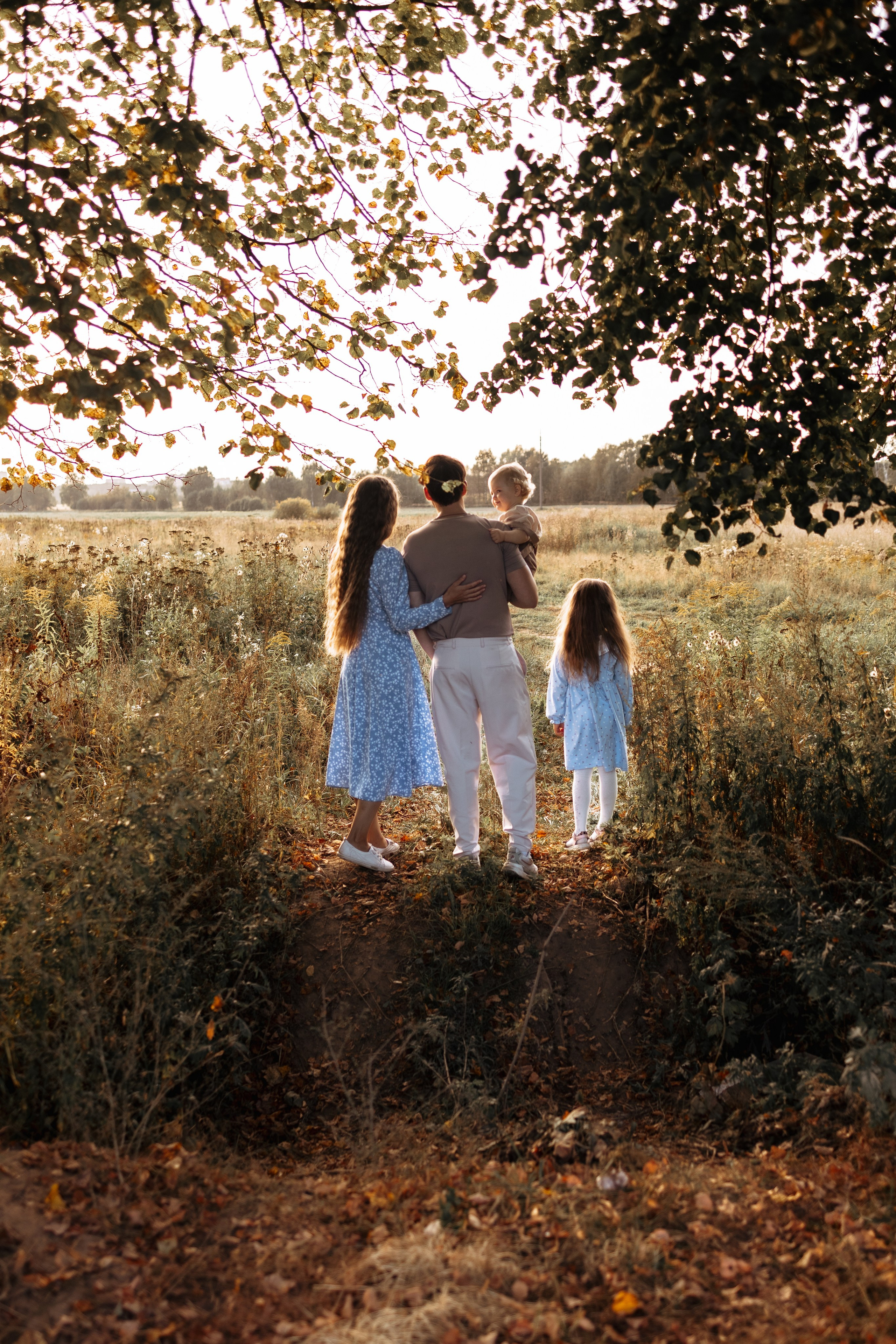 Прогулка на закате. Колесникова Татьяна. Фотограф новорожденных Щёлково, Москва, Королев