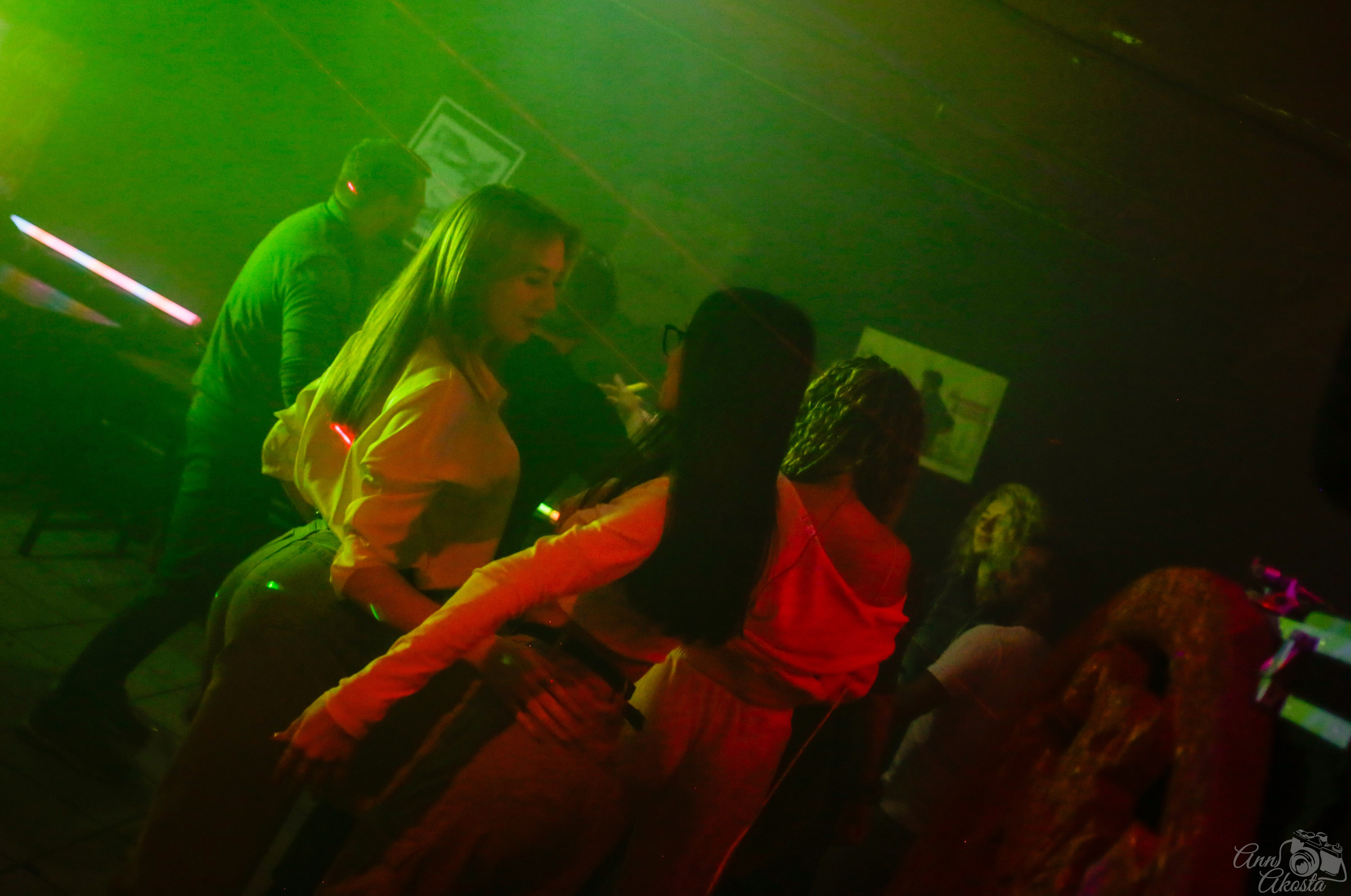 Фильм «Третья смена». Анна Акоста: фотограф в Санкт-Петербурге и Таганроге