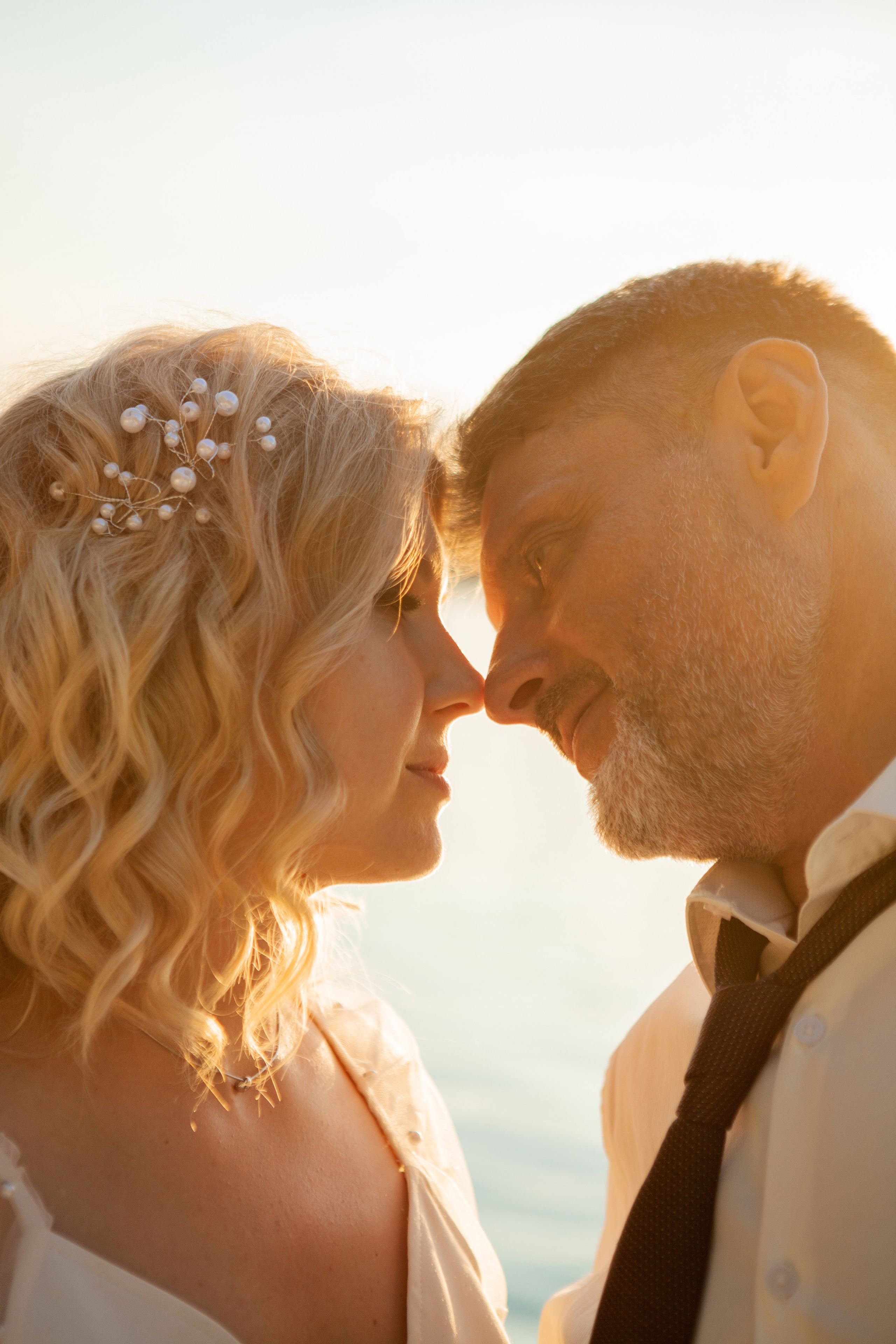 Фотосессия молодоженов на пляже Рублево. Фотограф Ольга Ефремова