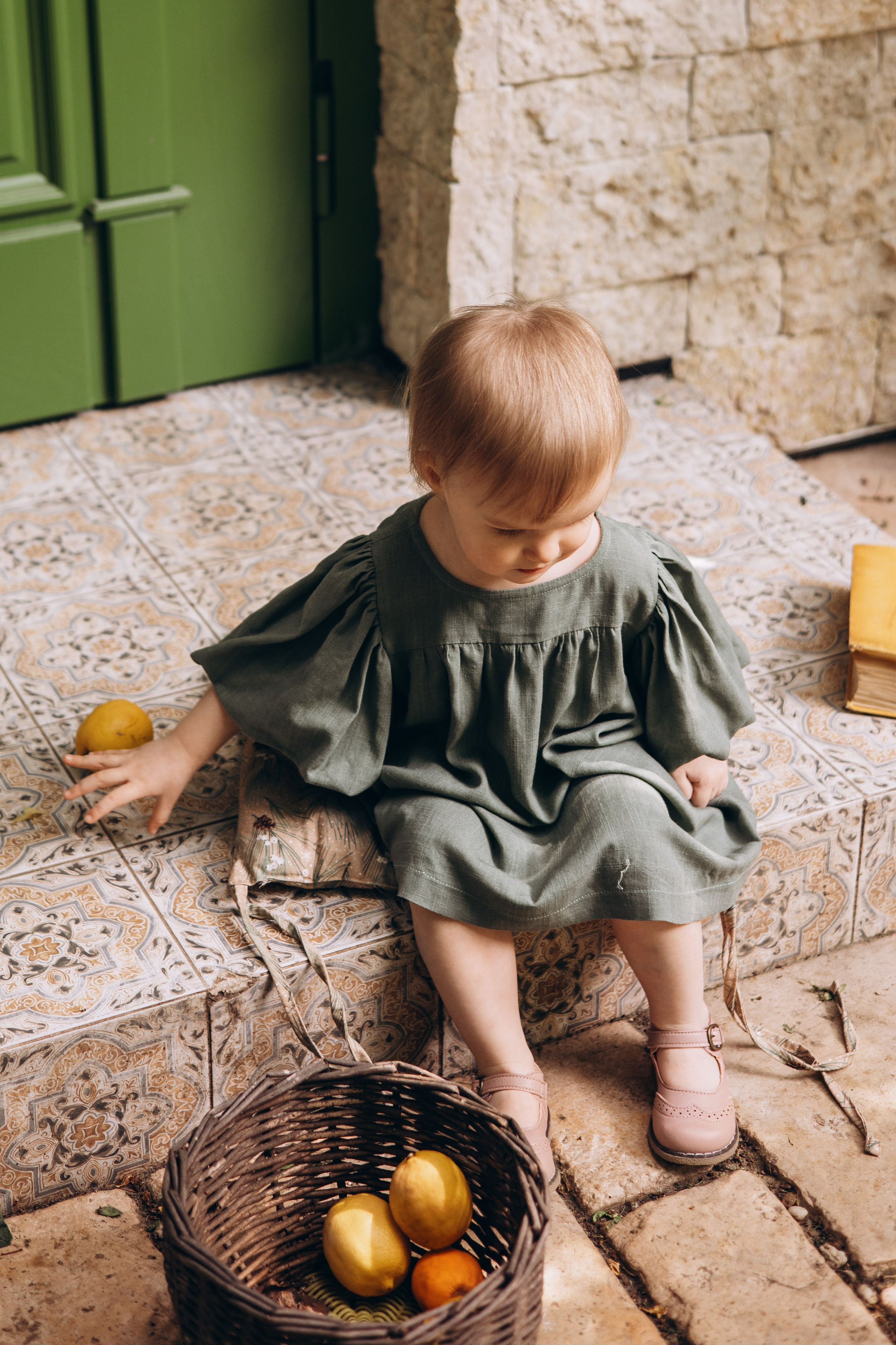 Художницы Настя и Тонечка в Villa Rossa. Семейный фотограф в Москве Марина Петра