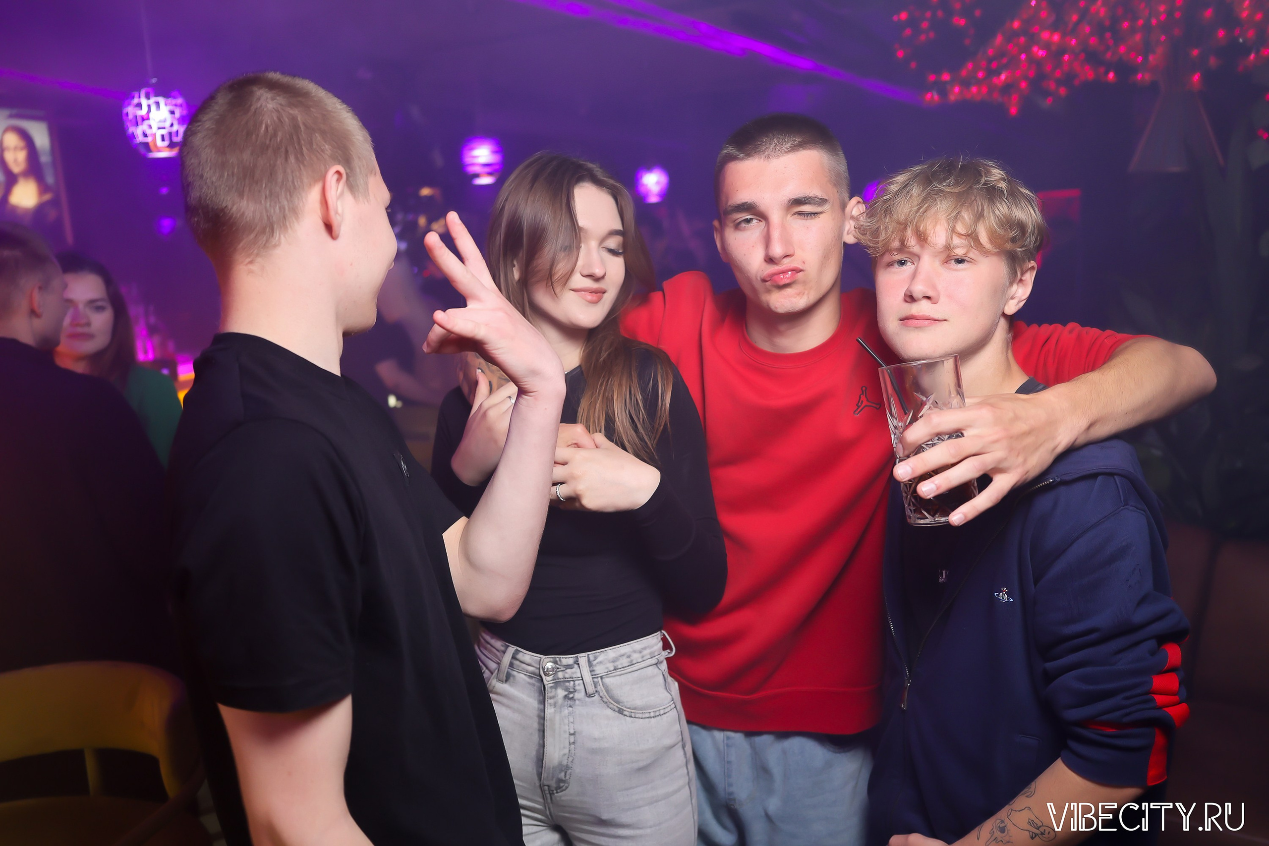 DOUBLE U. VIBECITY.RU Вайб Сити Ру Фоторепортажи Фотоотчеты Калининград