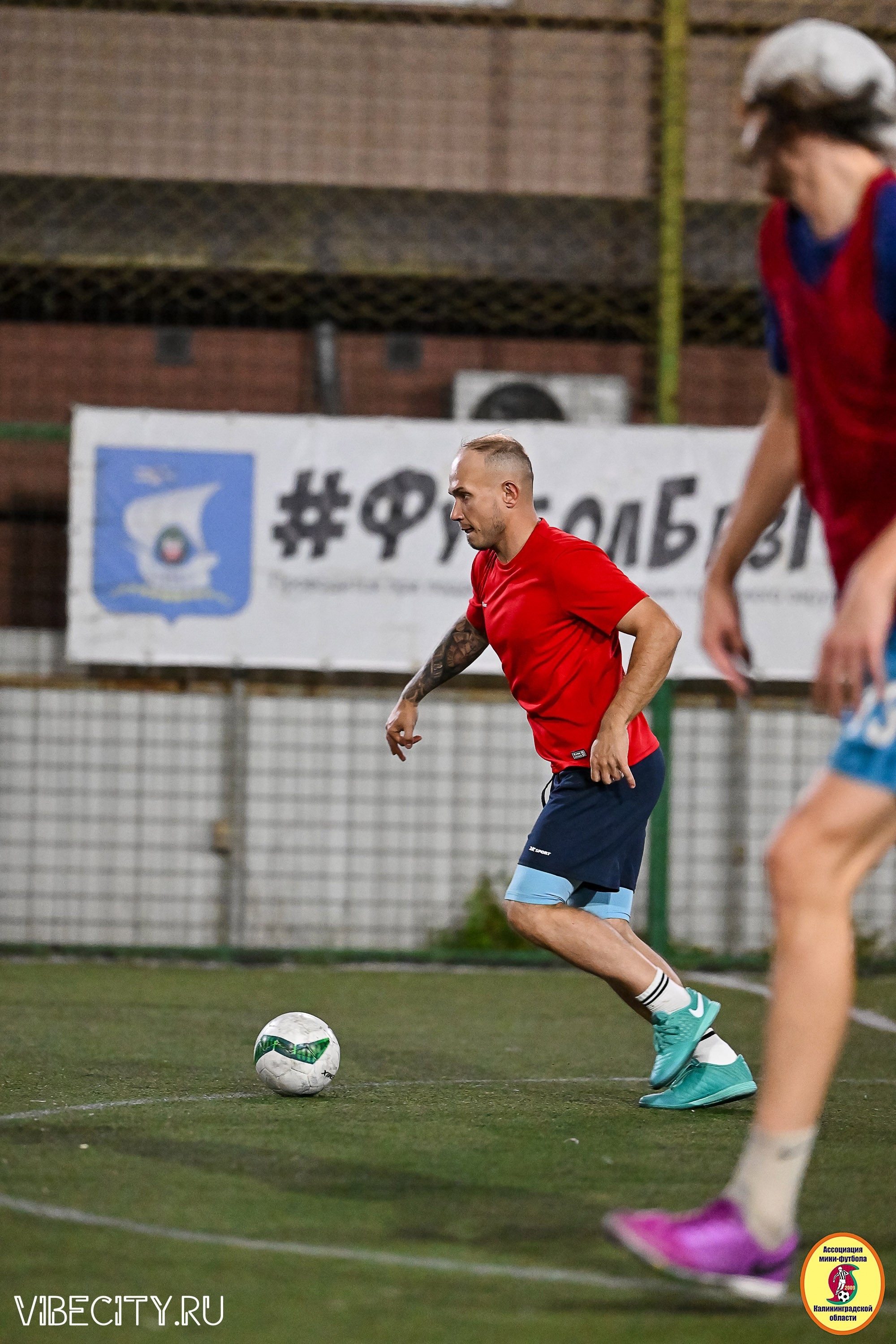 ФИНАЛЬНЫЕ ИГРЫ КУБКА МИНИ-ФУТБОЛЬНОЙ ЛИГИ И КУБКА КОРПОРАТИВНОЙ МФЛ 2025. VIBECITY.RU Вайб Сити Ру Фоторепортажи Фотоотчеты Калининград